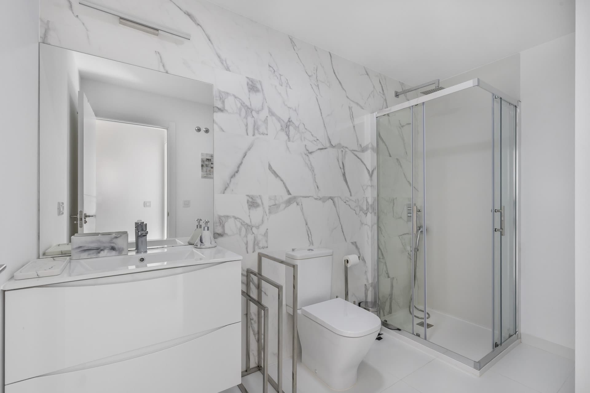 Apartamento Planta Media de 2 dormitorios en San Miguel de Salinas - 19