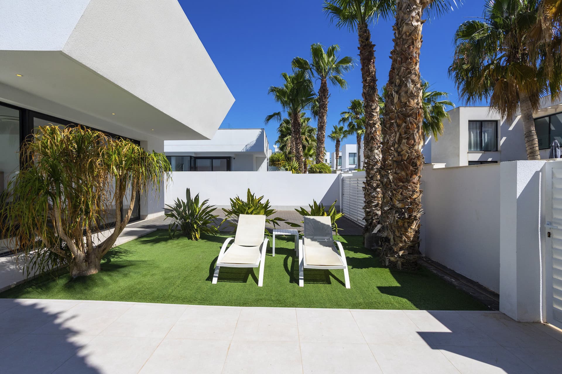 Vrijstaande Villa met 4 slaapkamers in Ciudad Quesada - 3