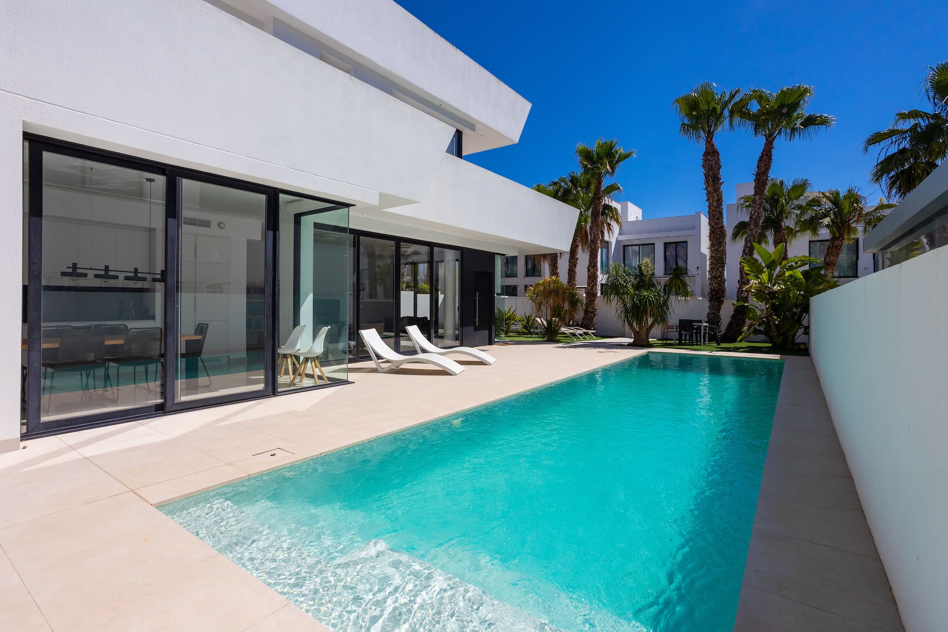 Vrijstaande Villa met 4 slaapkamers in Ciudad Quesada - 8