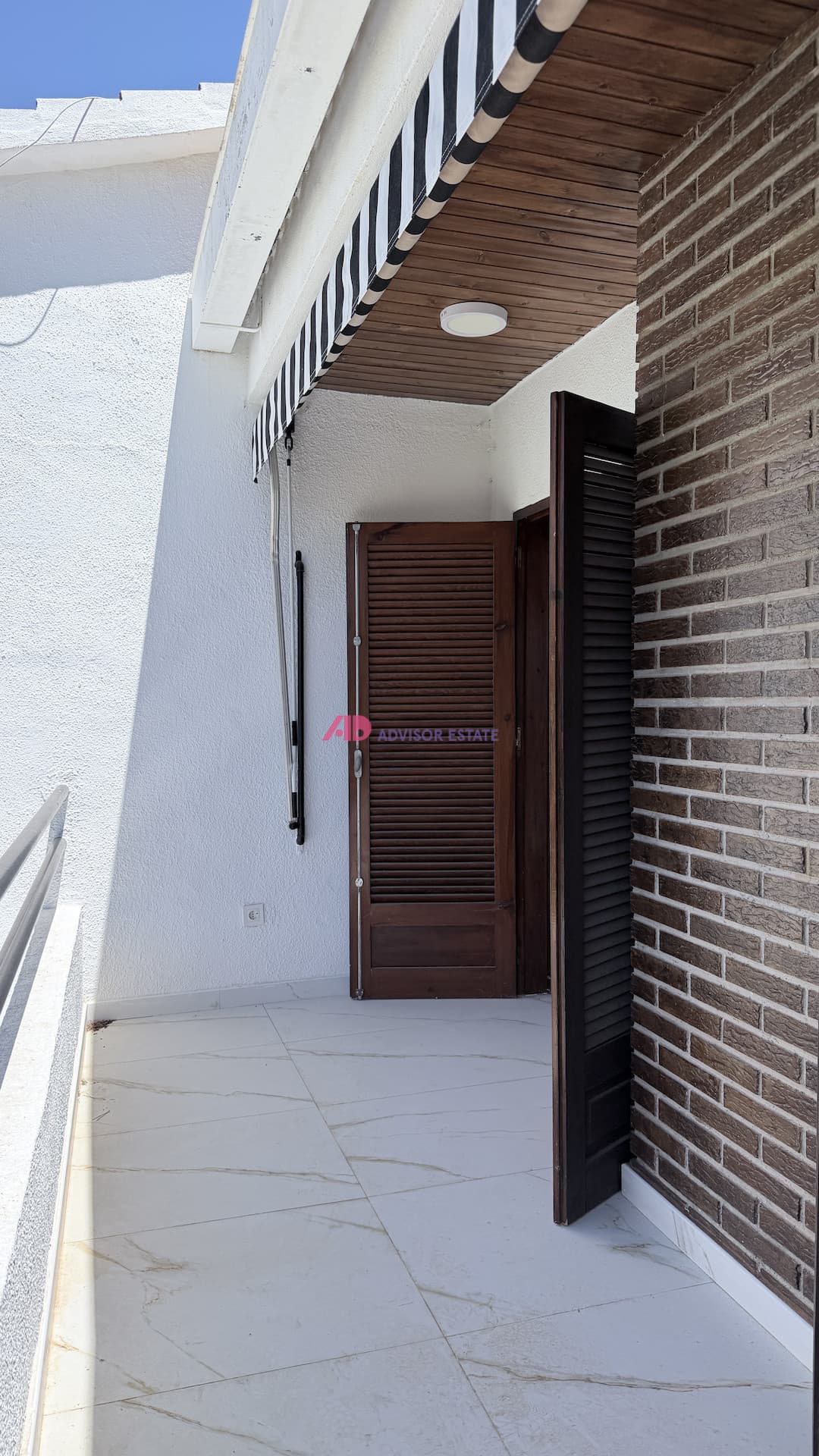 2 bed Middle Floor Apartment in Orihuela Costa - 18