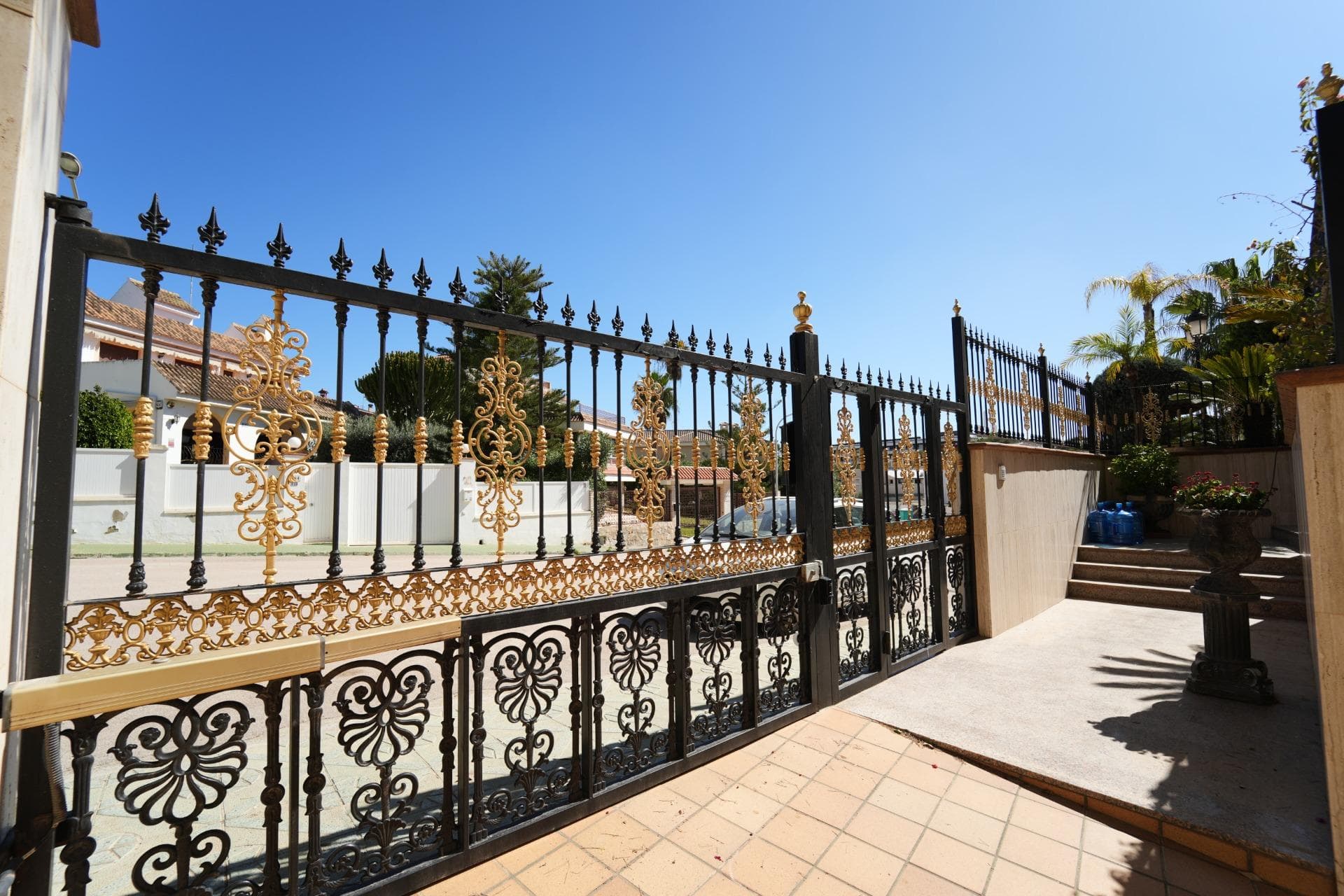 Villa - Chalet de 8 dormitorios en Orihuela Costa - 16