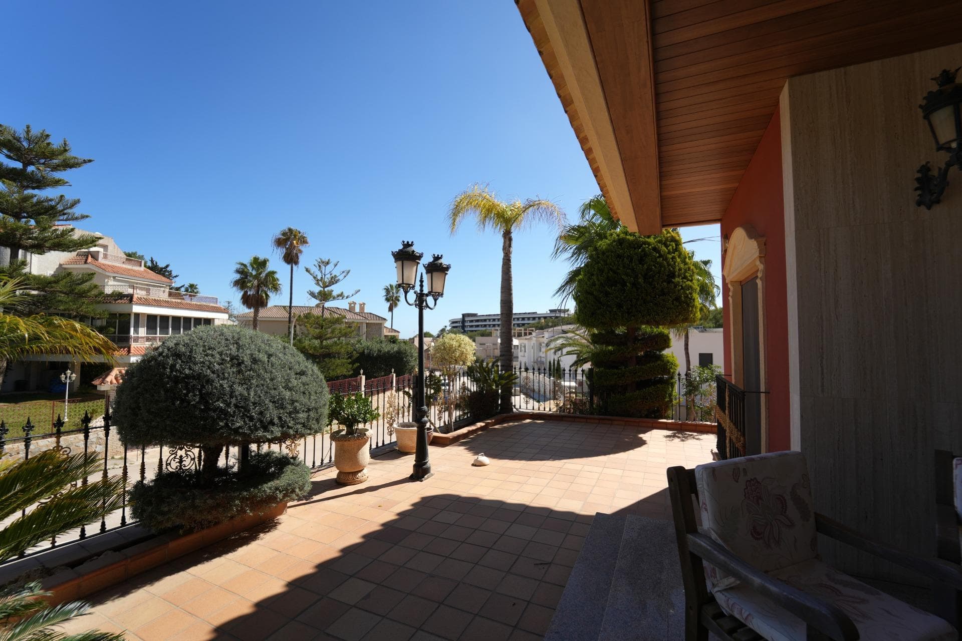 Villa - Chalet de 8 dormitorios en Orihuela Costa - 35