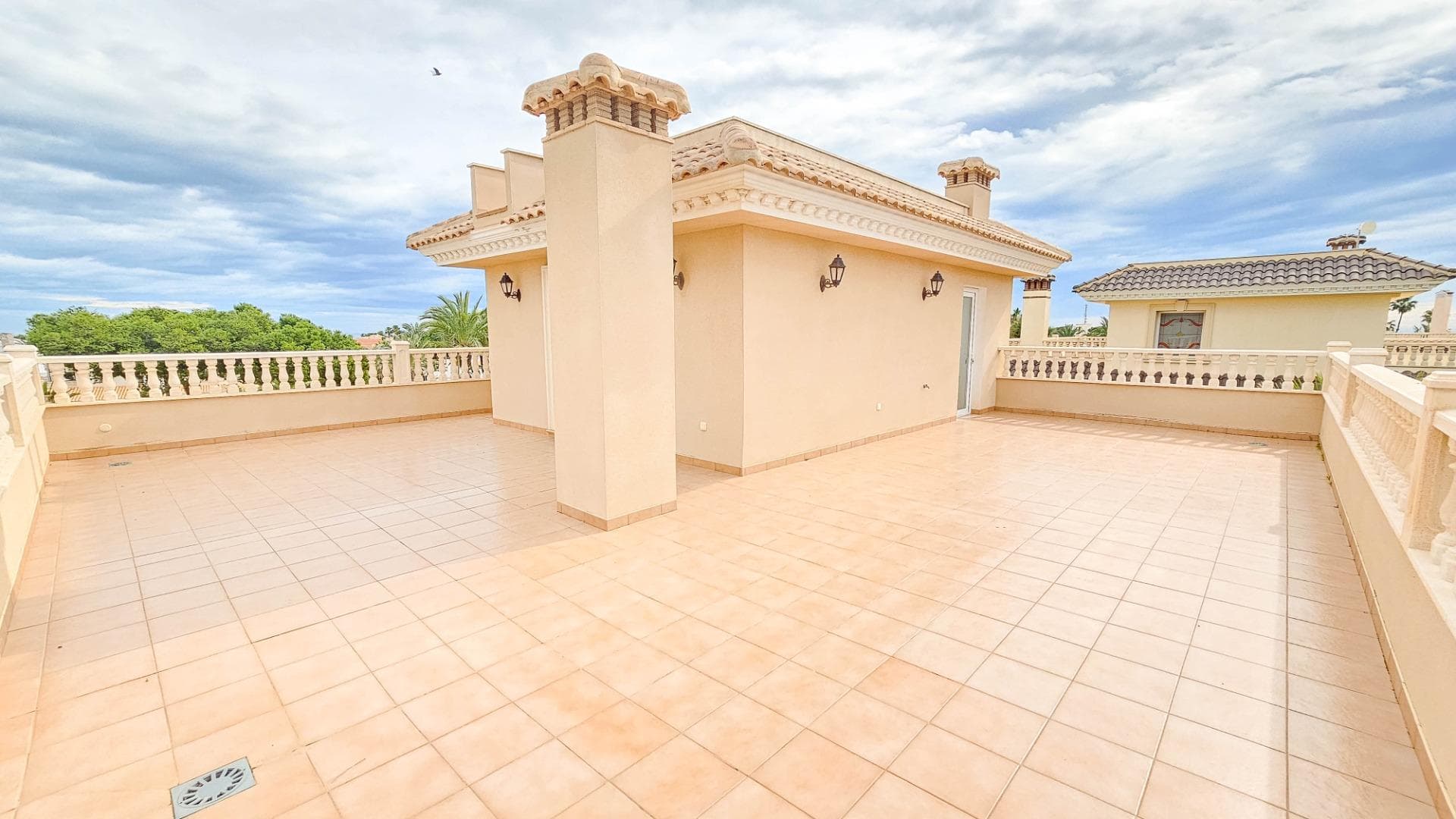Villa - Chalet de 7 dormitorios en Cabo Roig - 35
