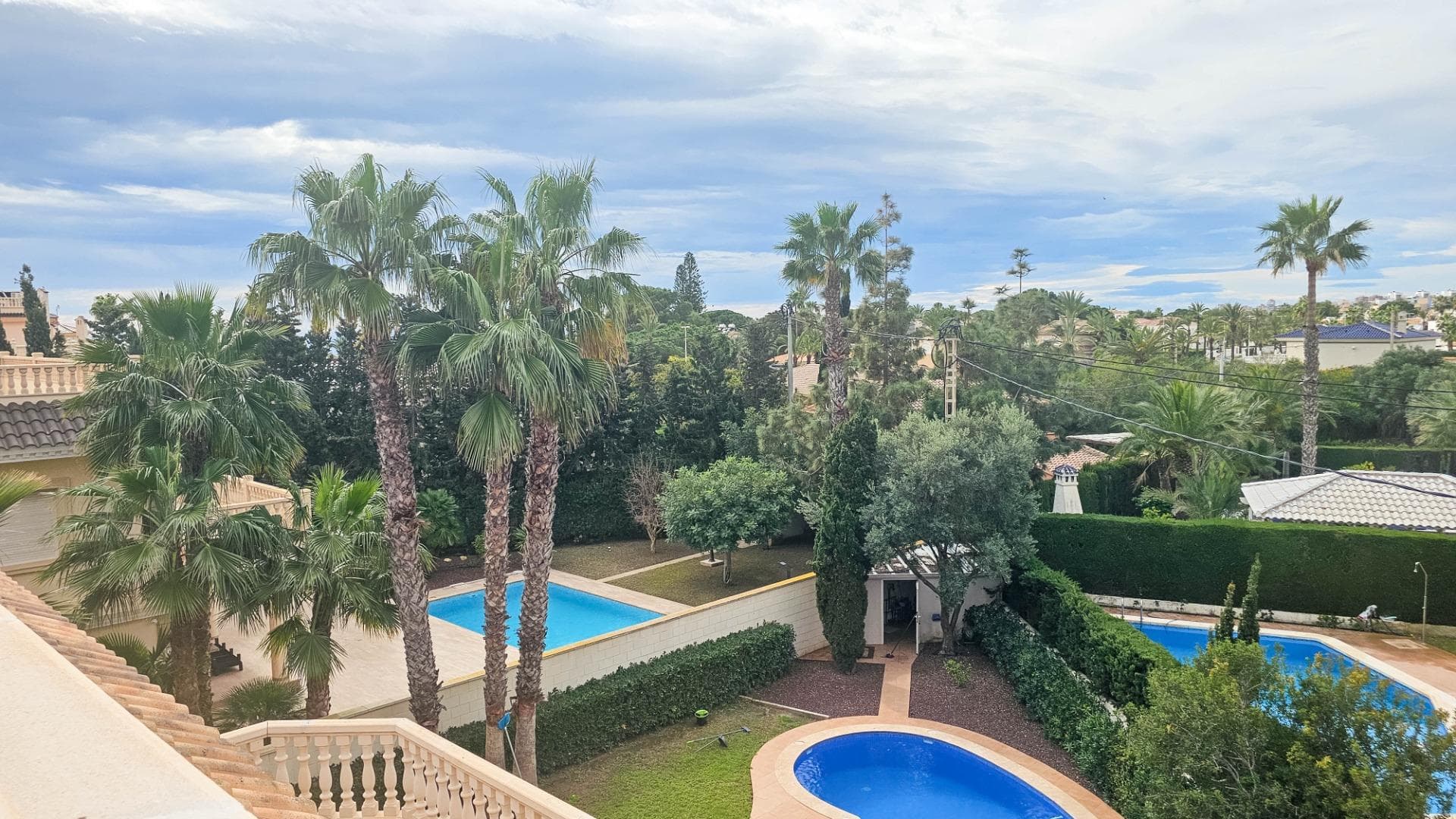 Villa - Chalet de 7 dormitorios en Cabo Roig - 40