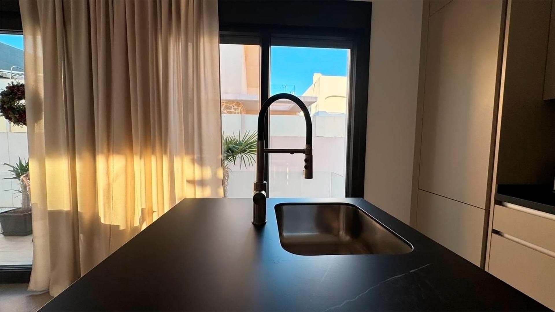 4 bed Detached Villa in Rojales - 42