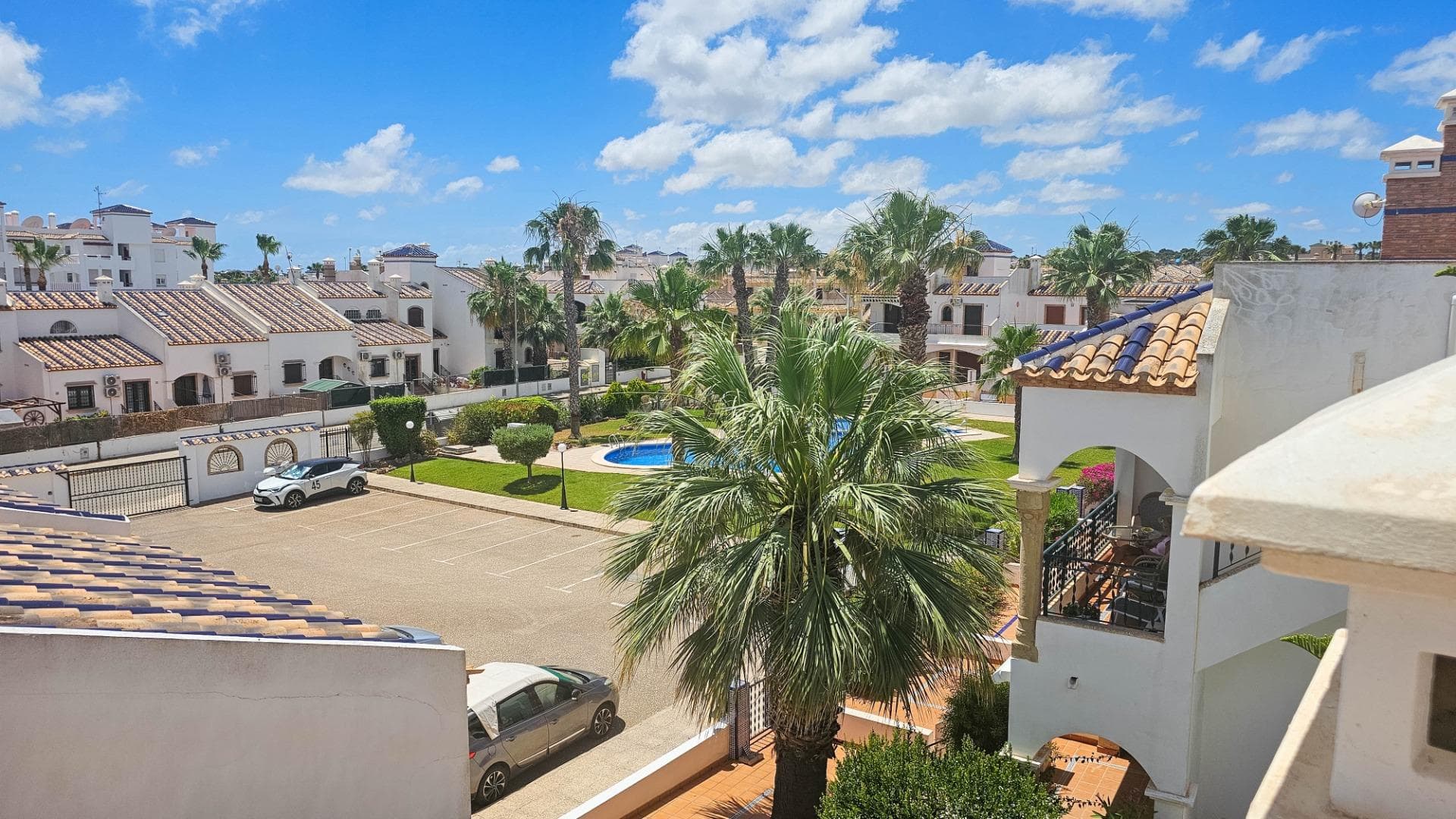 Adosada de 2 dormitorios en Orihuela Costa - 12