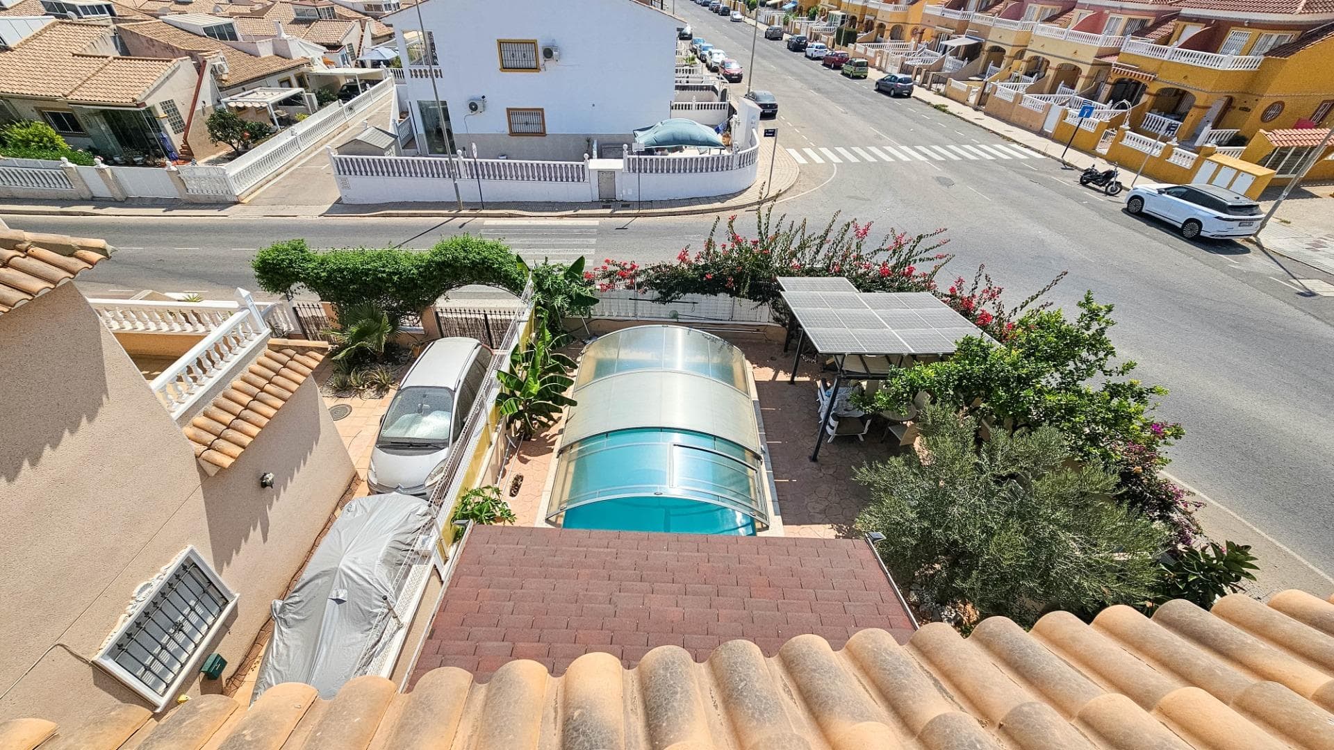 Villa - Chalet de 3 dormitorios en Orihuela Costa - 7