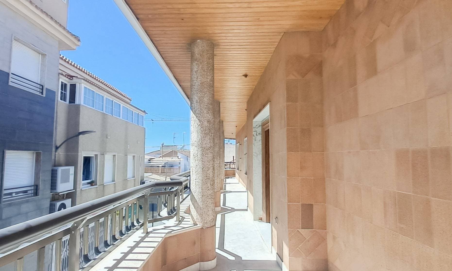 Tussenverdieping Appartement met 6 slaapkamers in San Pedro del Pinatar - 9