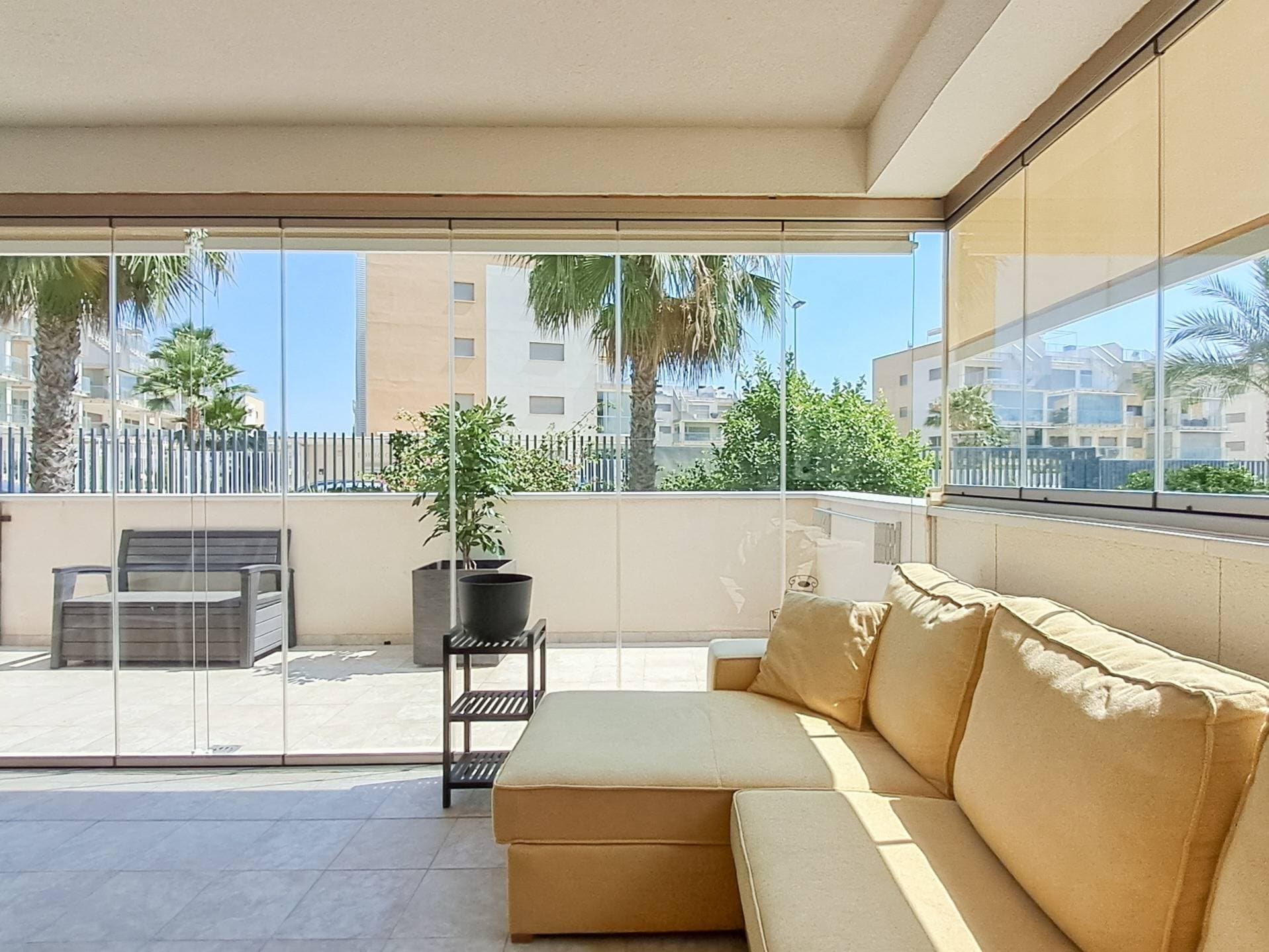 Tussenverdieping Appartement met 3 slaapkamers in Orihuela Costa - 2