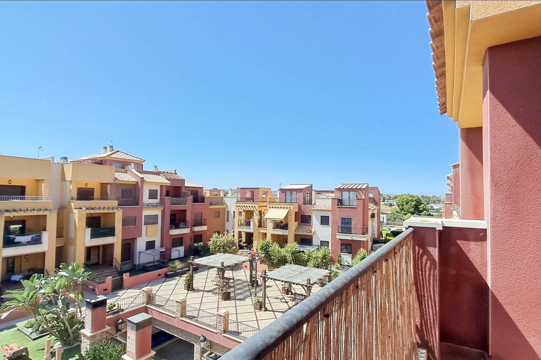 Tussenverdieping Appartement met 2 slaapkamers in Orihuela Costa - 12