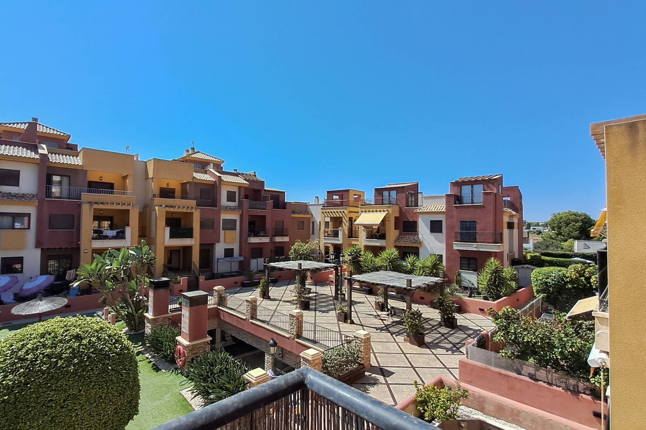 Tussenverdieping Appartement met 2 slaapkamers in Orihuela Costa - 19