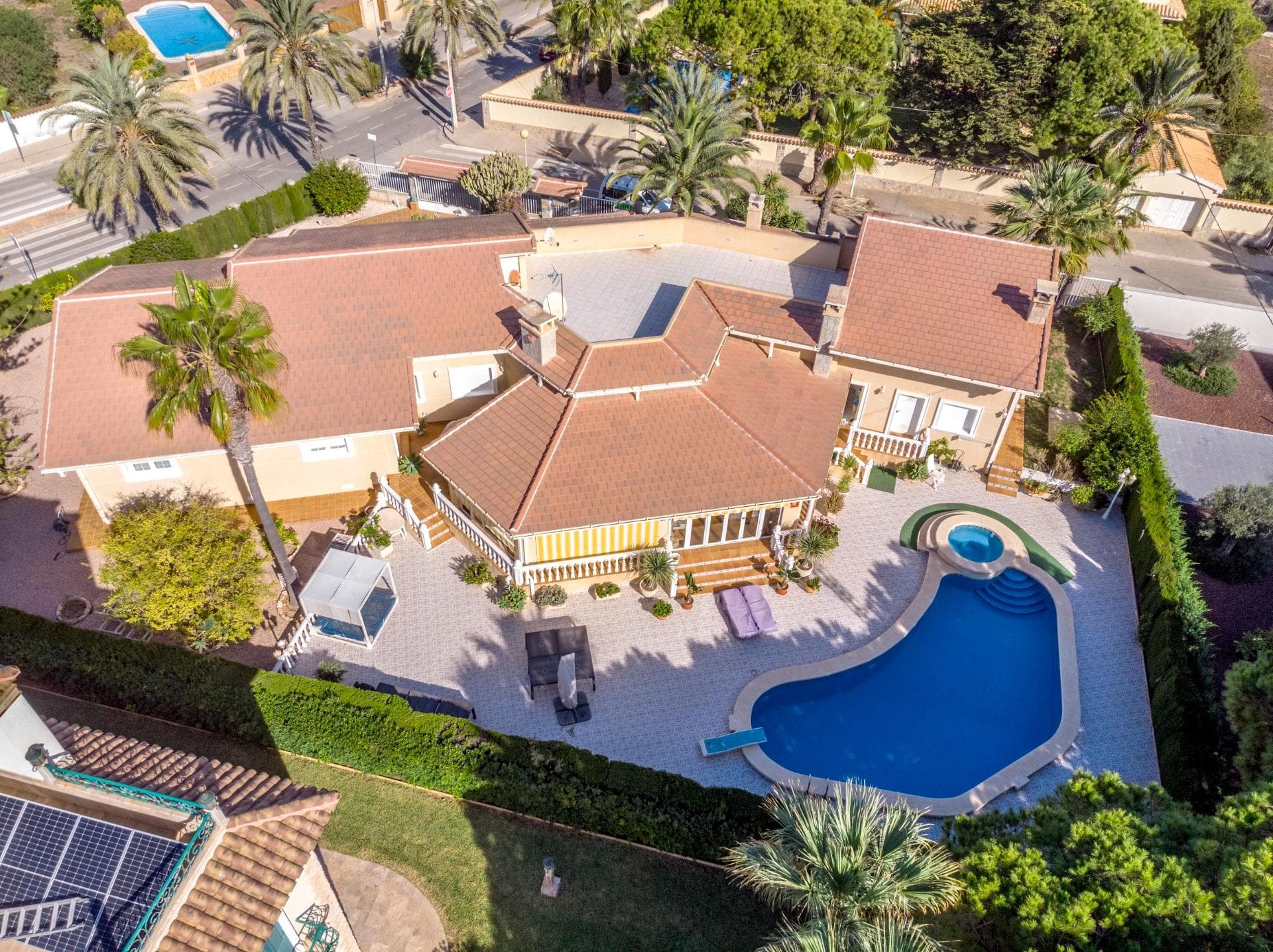 Villa - Chalet de 3 dormitorios en Cabo Roig - 2