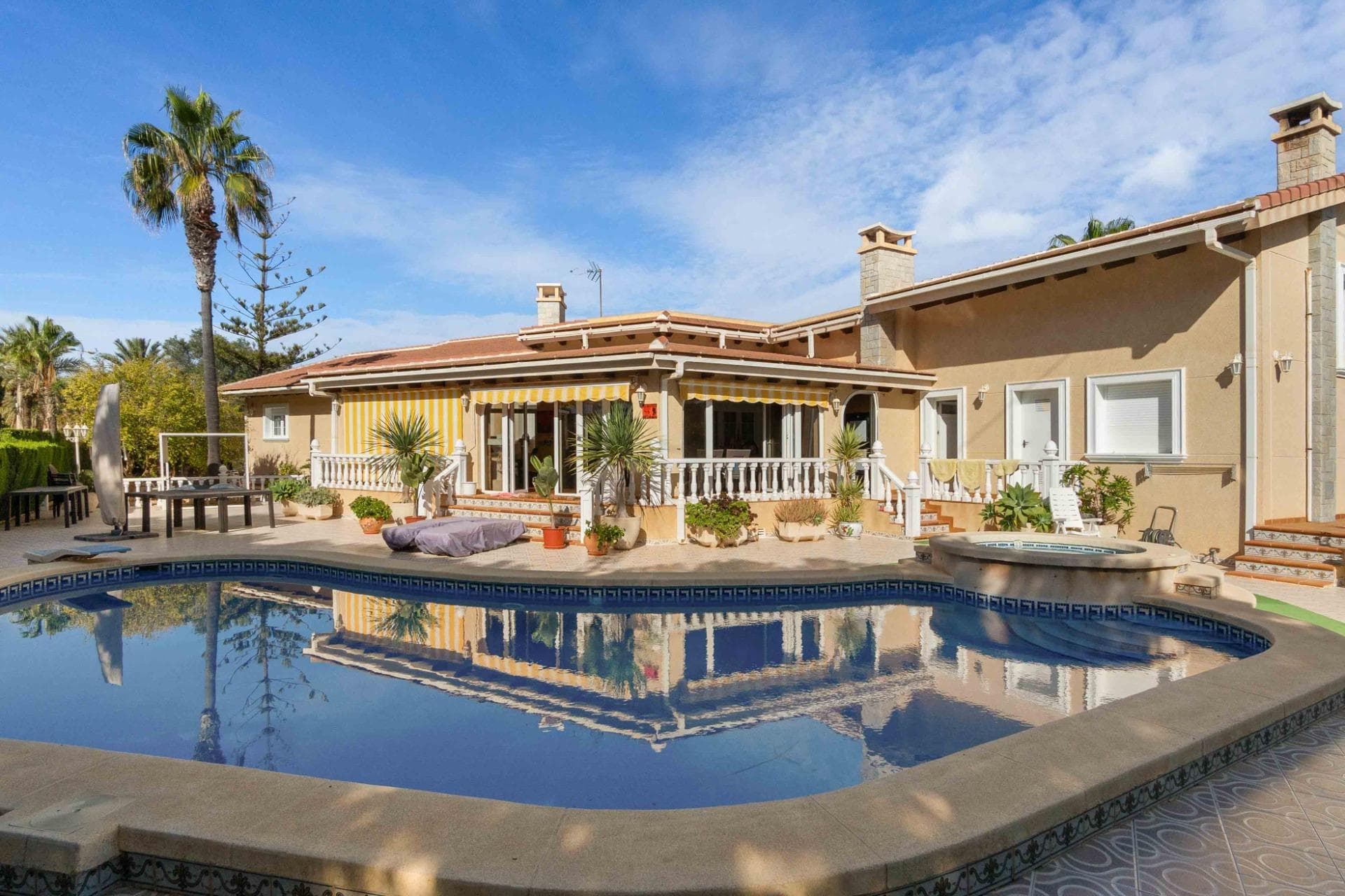 Villa - Chalet de 3 dormitorios en Cabo Roig - 35