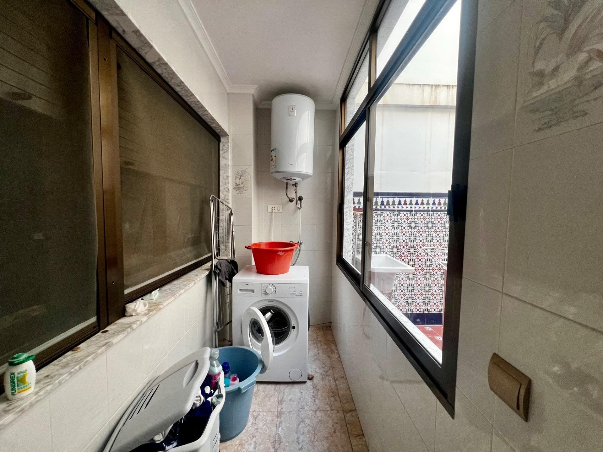 Tussenverdieping Appartement met 4 slaapkamers in Rojales - 4