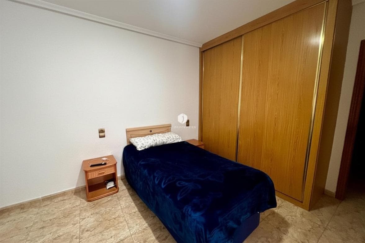 Tussenverdieping Appartement met 4 slaapkamers in Rojales - 6