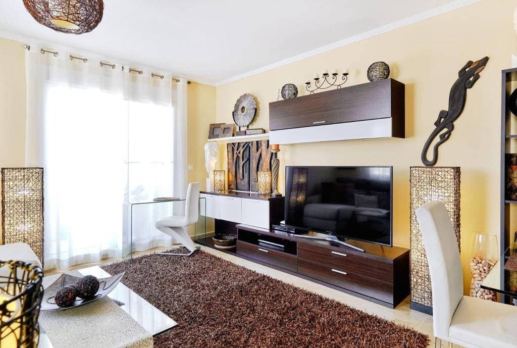 Apartamento Planta Media de 3 dormitorios en Orihuela Costa - 1