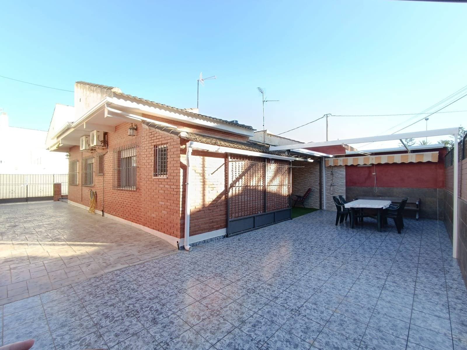 3 bed Semi-Detached House in San Pedro del Pinatar - 1