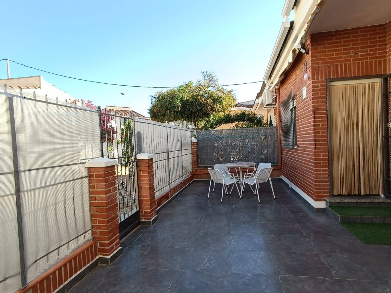 3 bed Semi-Detached House in San Pedro del Pinatar - 4