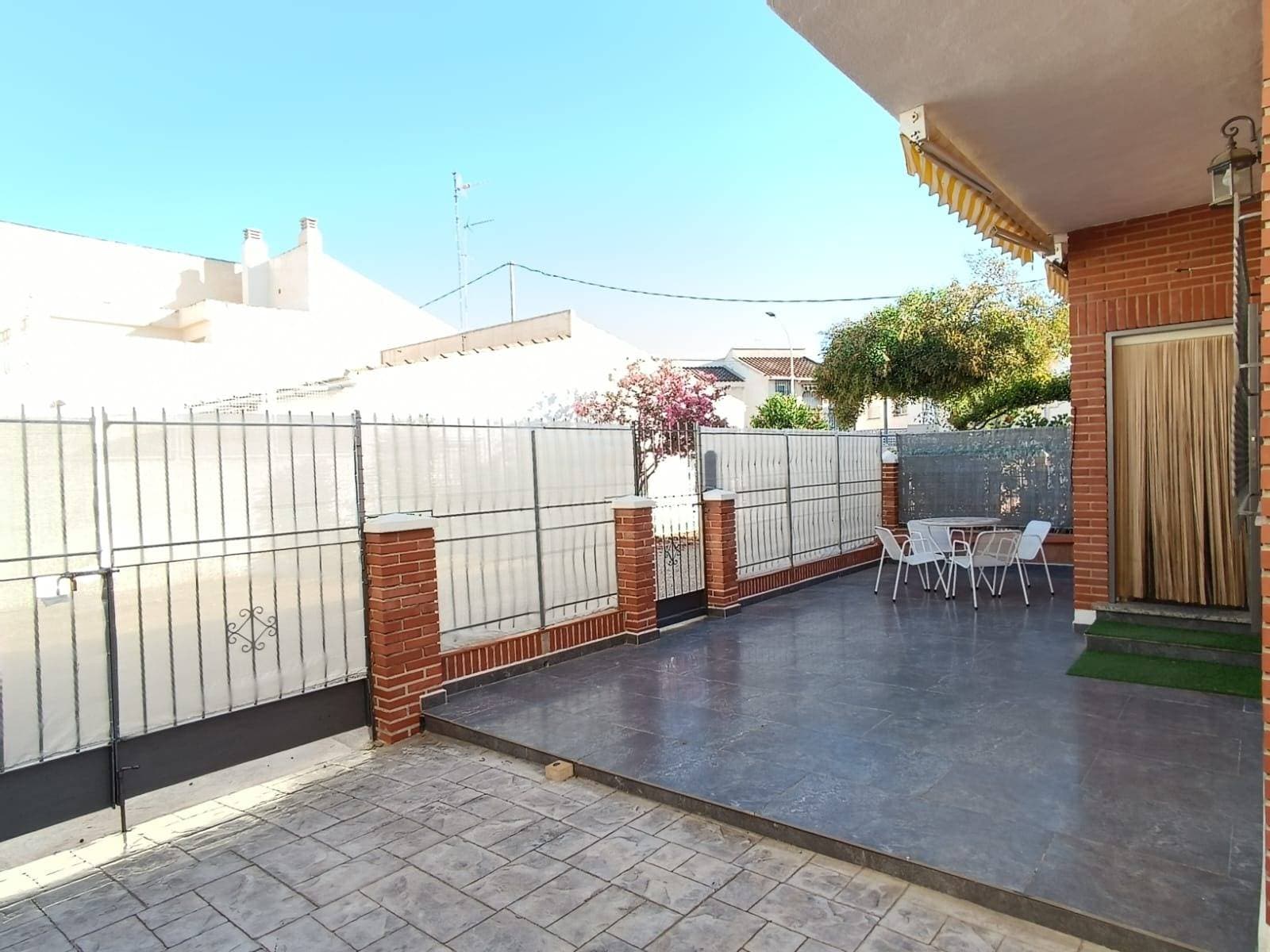 3 bed Semi-Detached House in San Pedro del Pinatar - 5