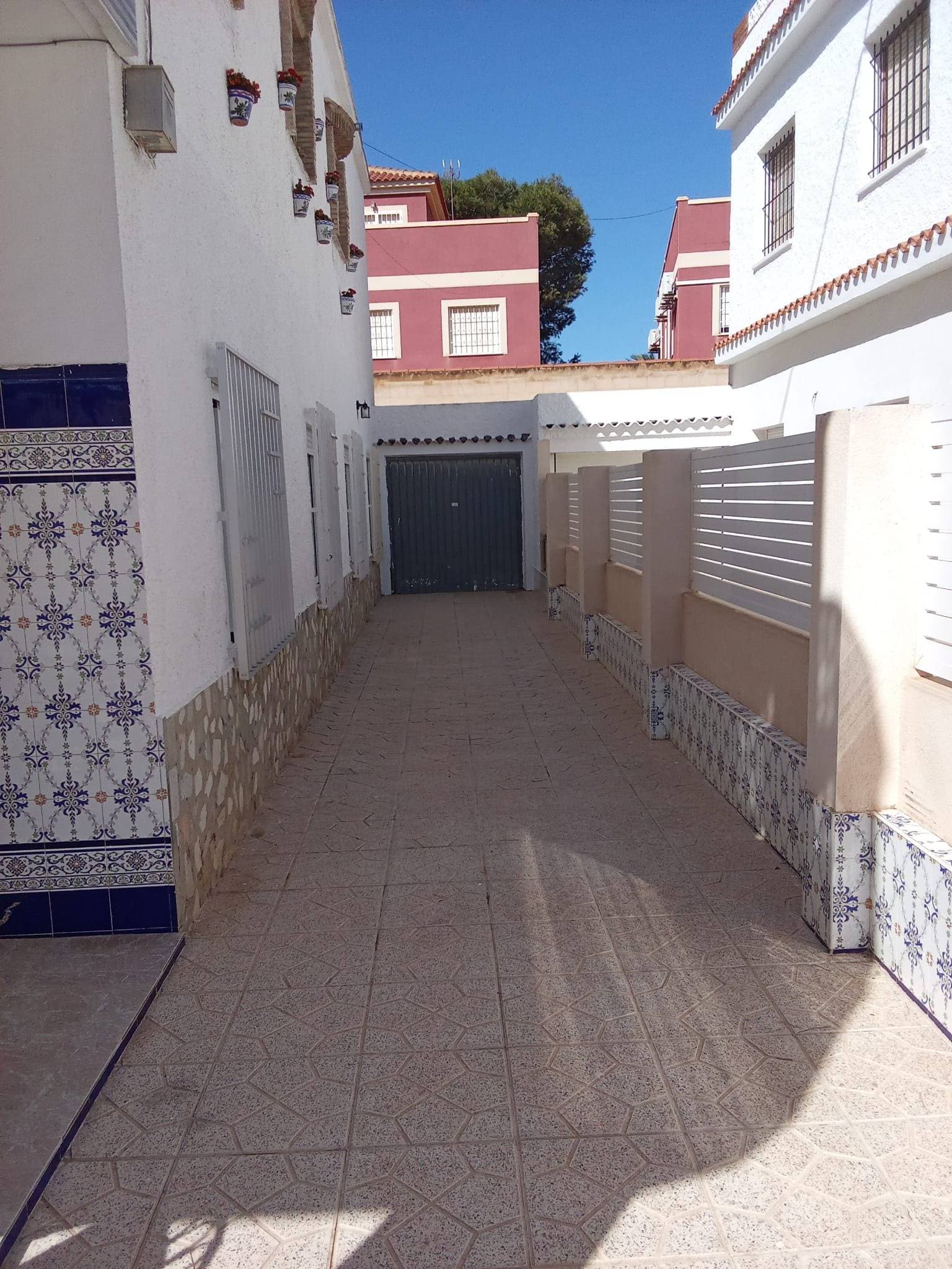 5 bed Townhouse in Pilar de la Horadada - 43