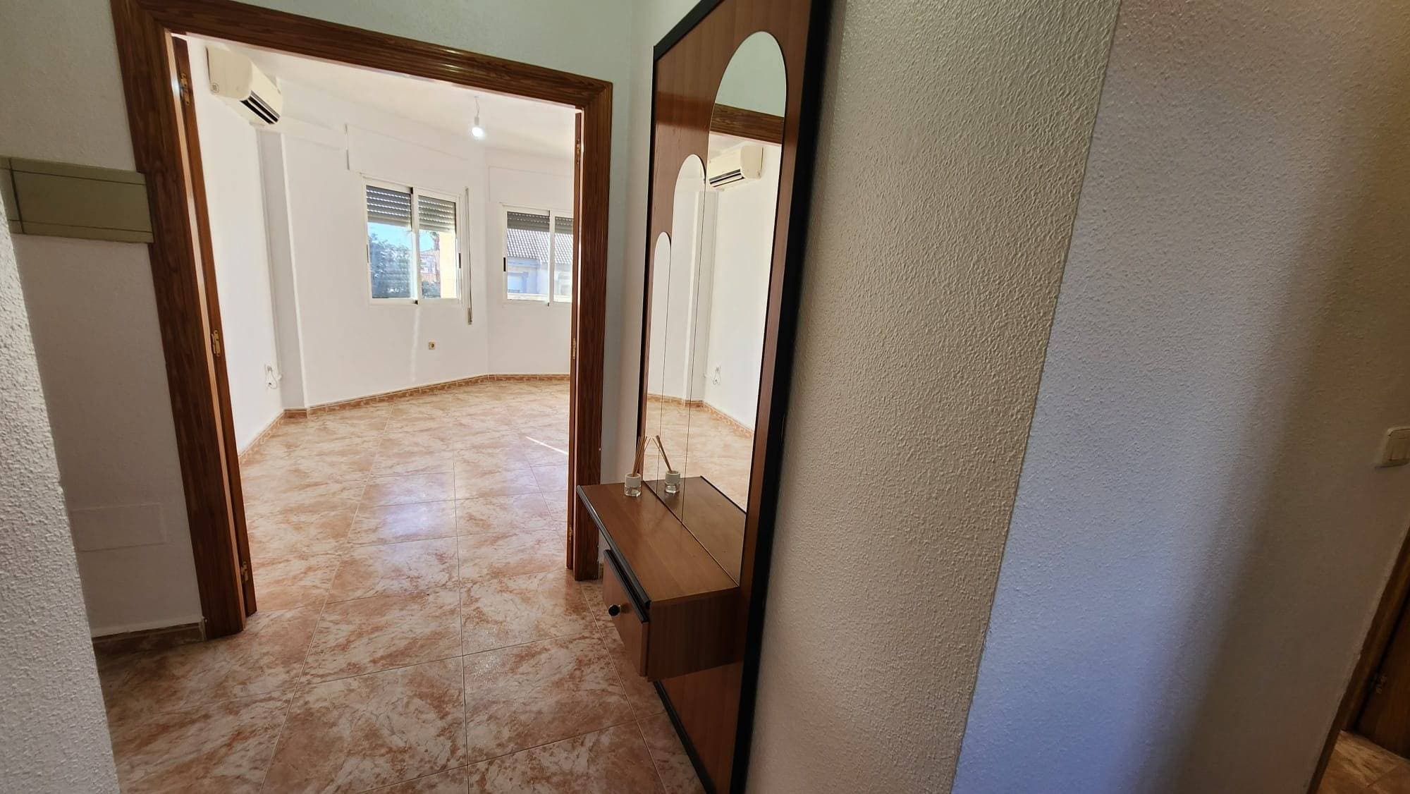 Tussenverdieping Appartement met 3 slaapkamers in San Javier - 12