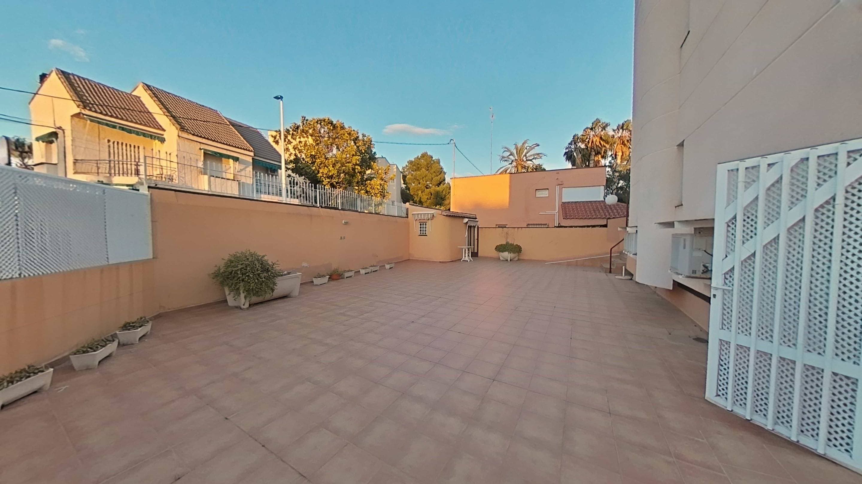 Apartamento Planta Media de 2 dormitorios en Santiago de la Ribera - 28