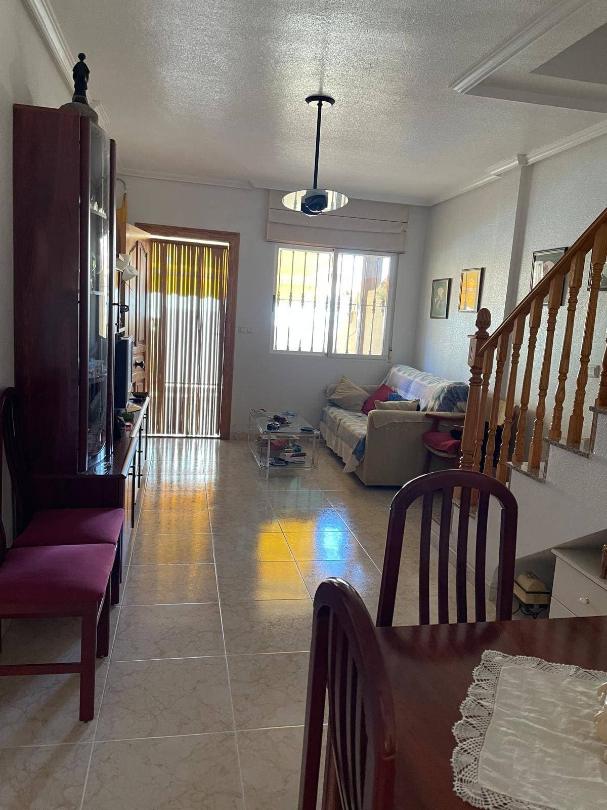 Adosada de 2 dormitorios en Santiago de la Ribera - 1