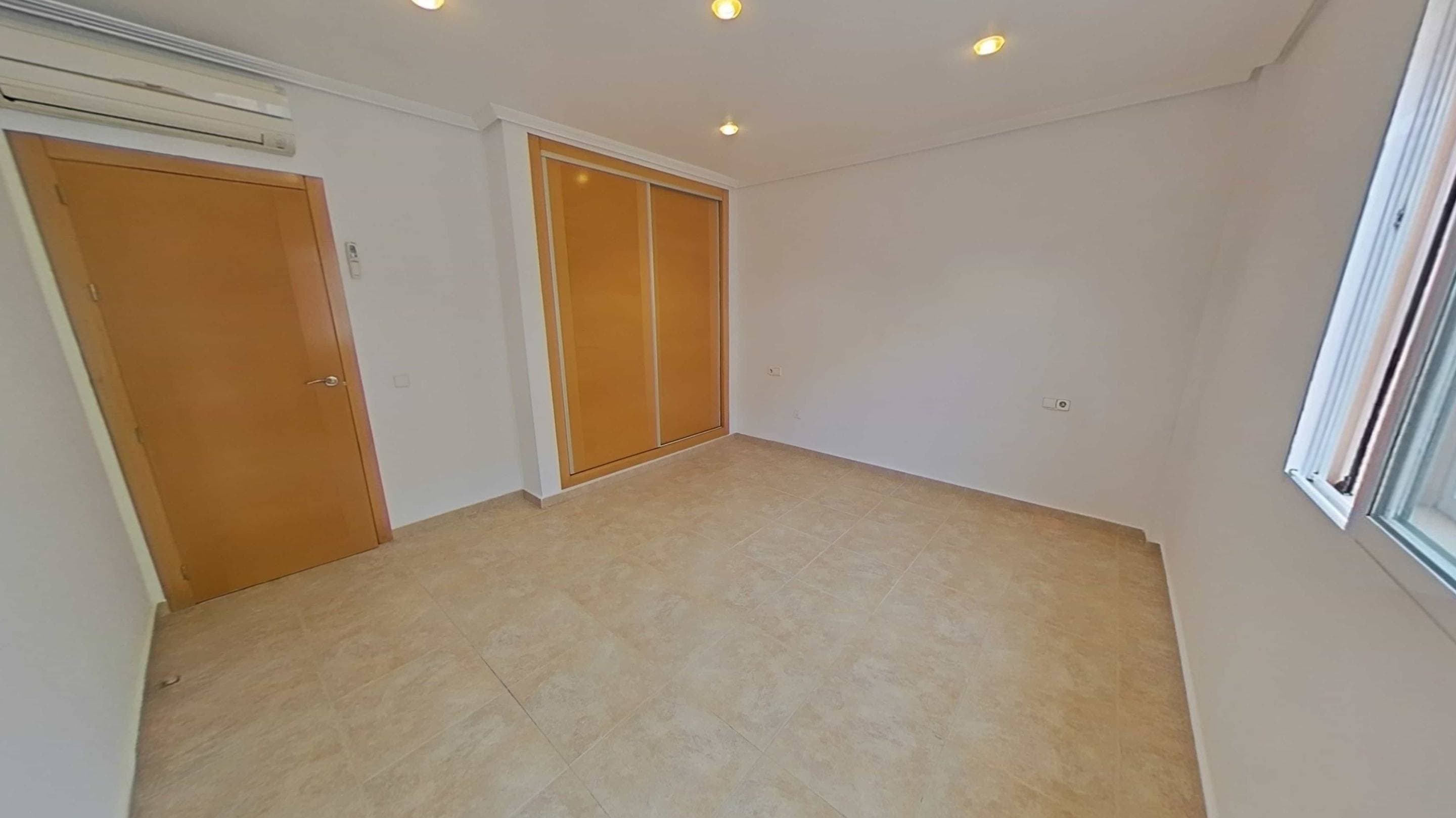 Duplex met 4 slaapkamers in Santiago de la Ribera - 28