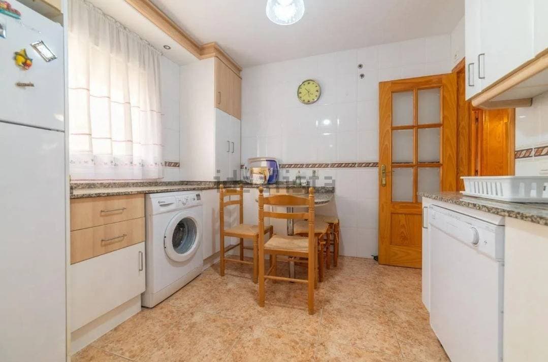 Tussenverdieping Appartement met 3 slaapkamers in Lo Pagan - 18