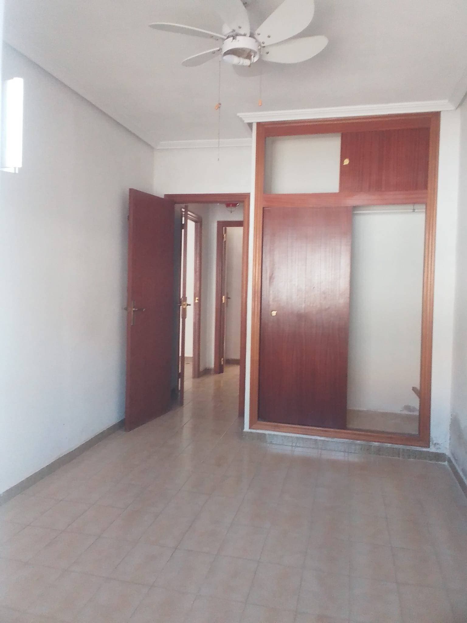 Adosada de 3 dormitorios en Lo Pagan - 11