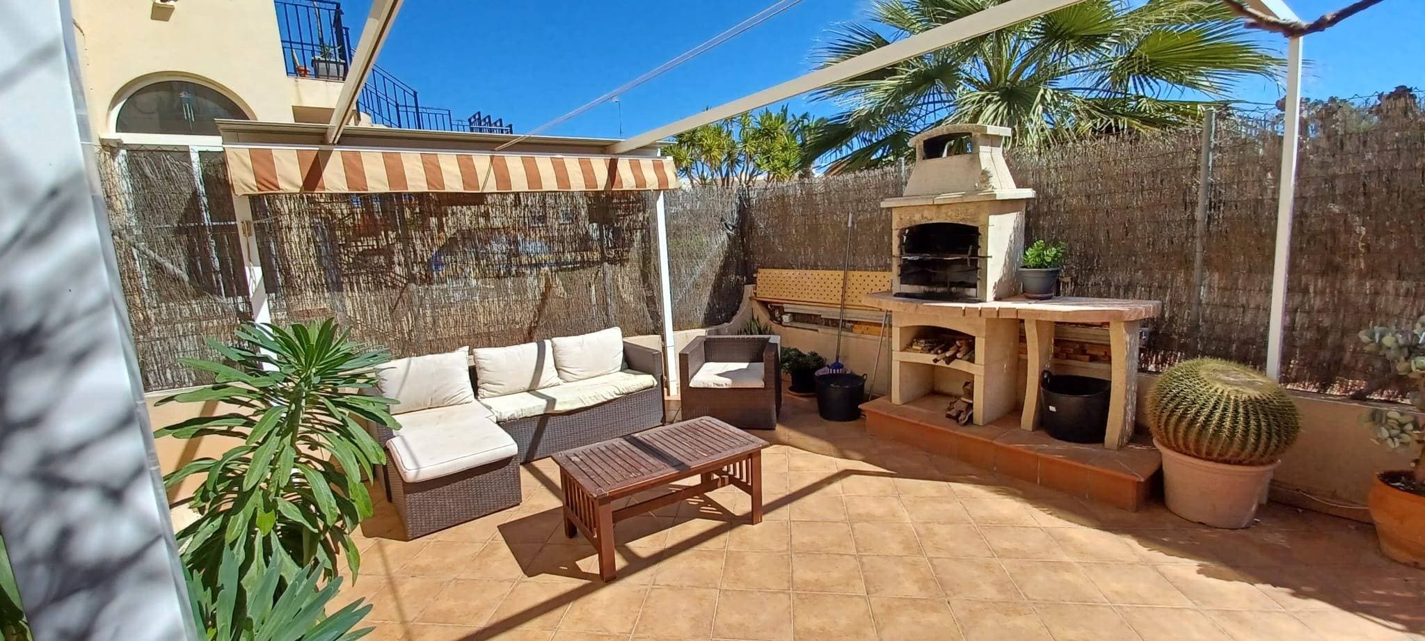 Bungalow de 3 dormitorios en Orihuela Costa - 2