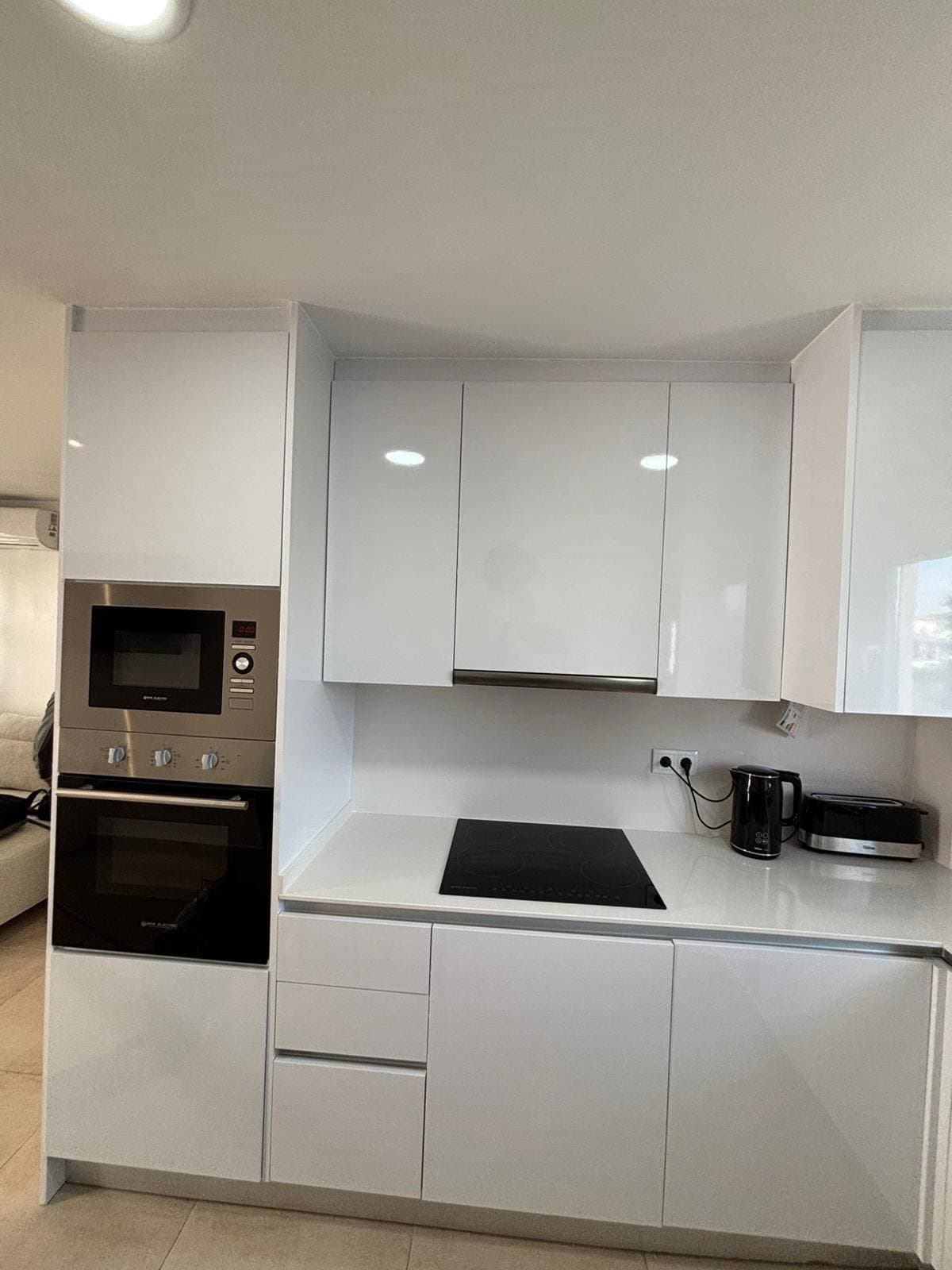 2 bed Middle Floor Apartment in Orihuela Costa - 12