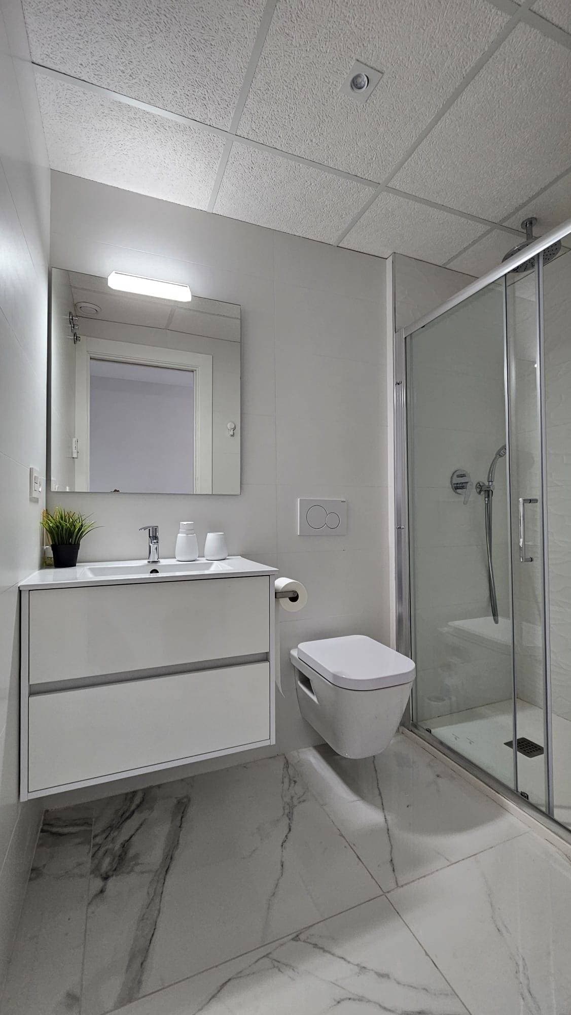 2 bed Middle Floor Apartment in Orihuela Costa - 7