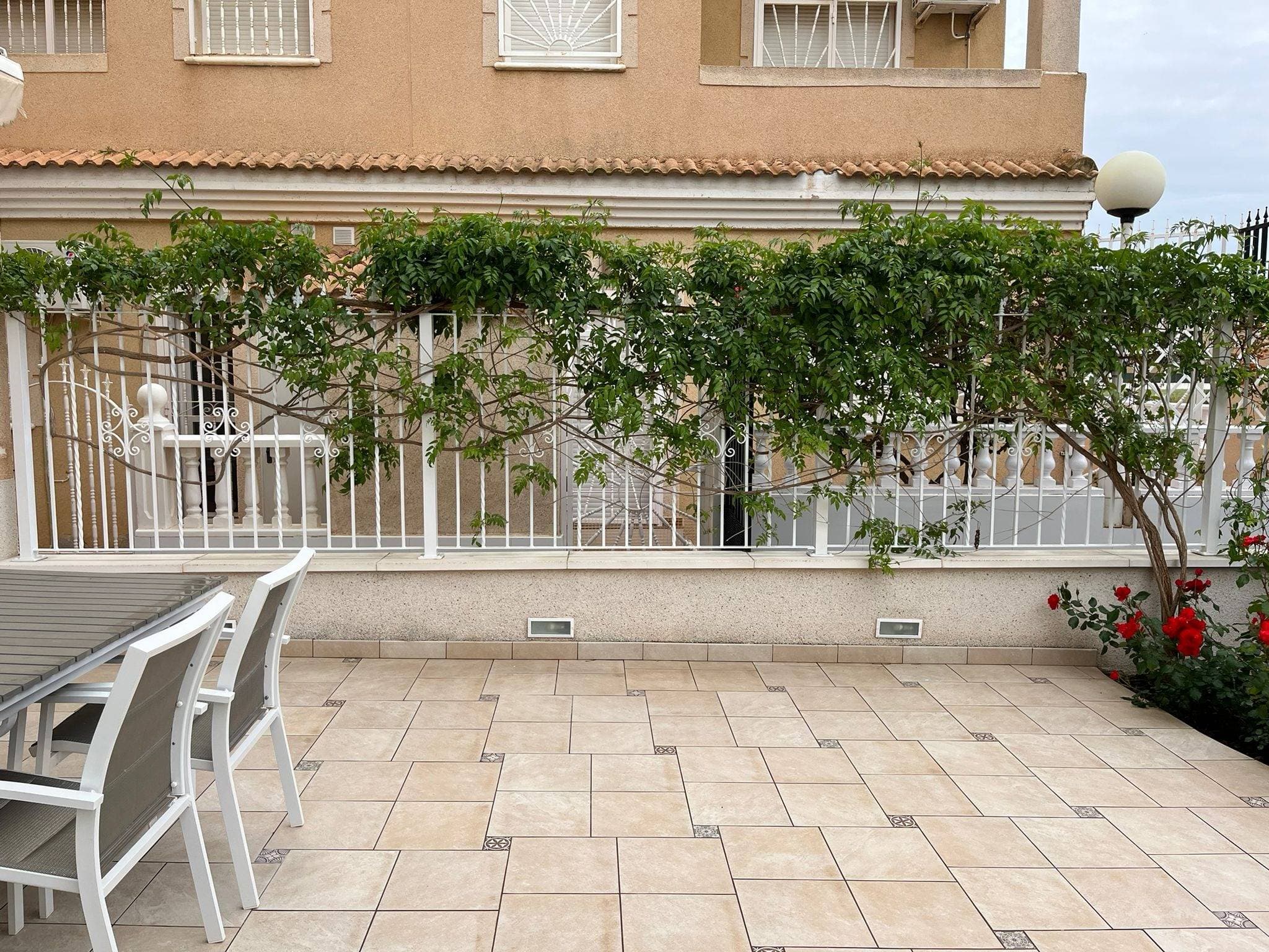 Tussenverdieping Appartement met 2 slaapkamers in Los Alcazares - 31