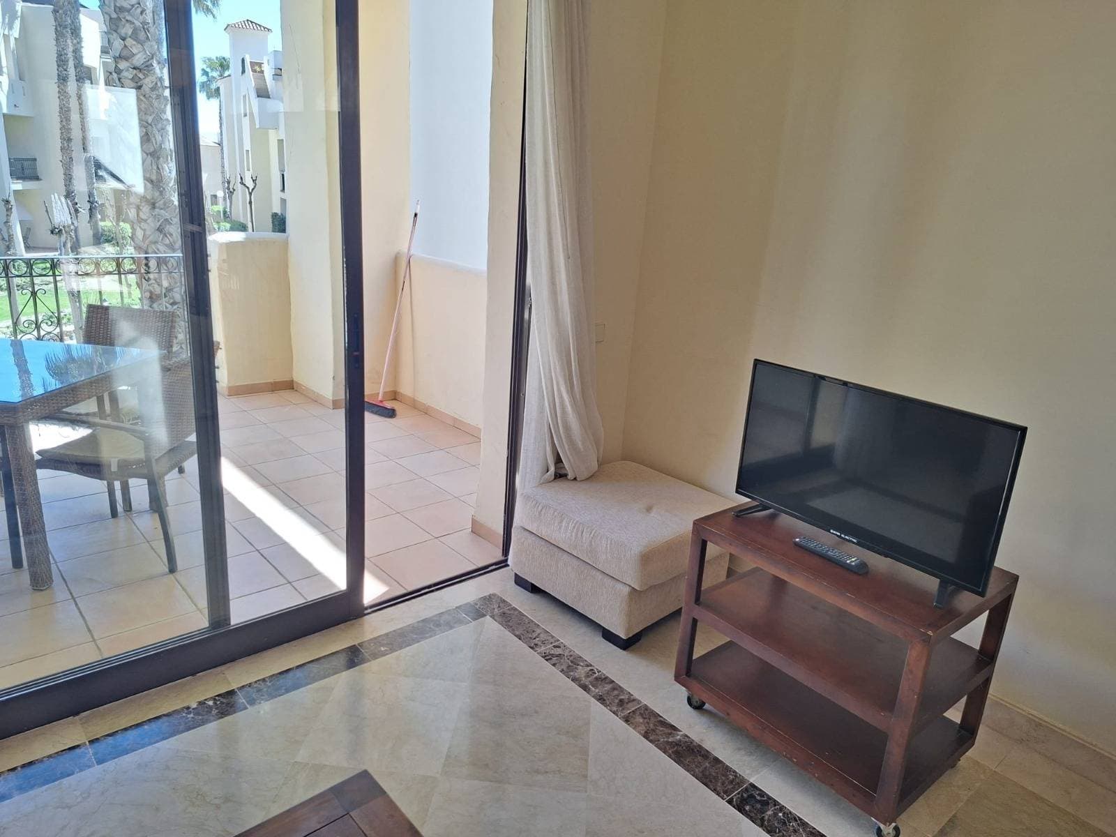 Apartamento Planta Media de 2 dormitorios en San Javier - 9