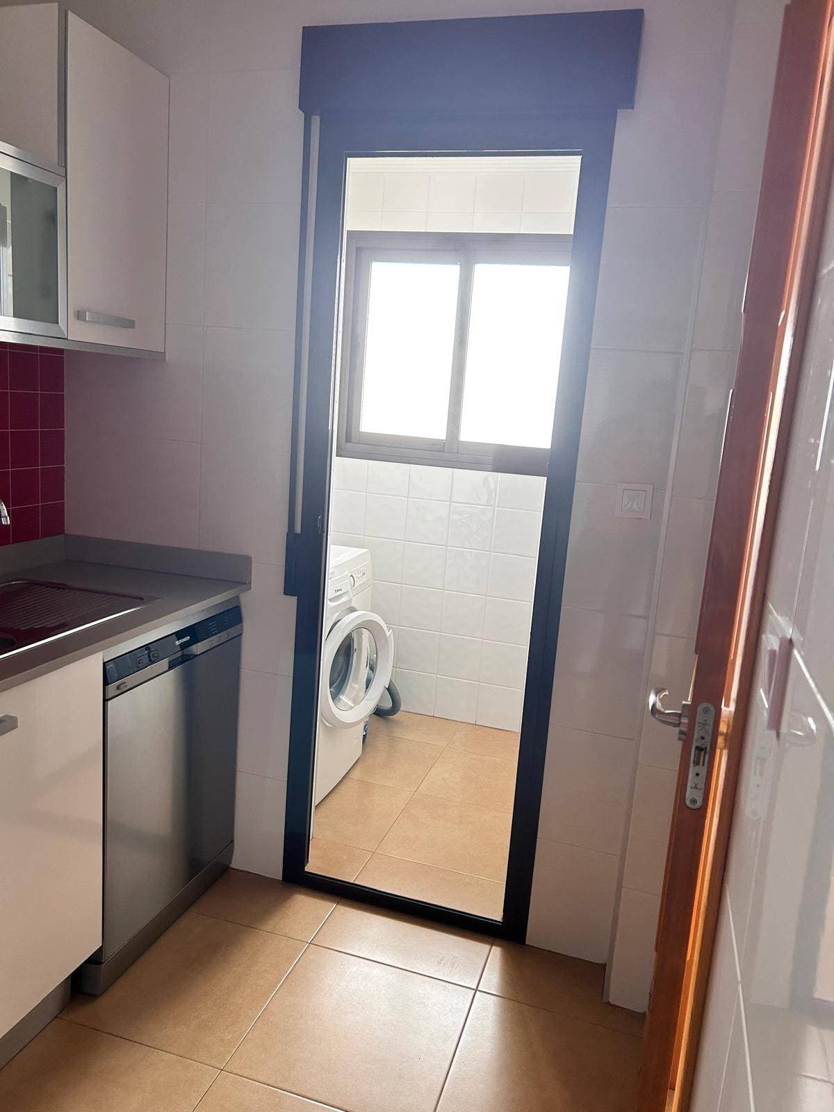 2 bed Middle Floor Apartment in Orihuela Costa - 11