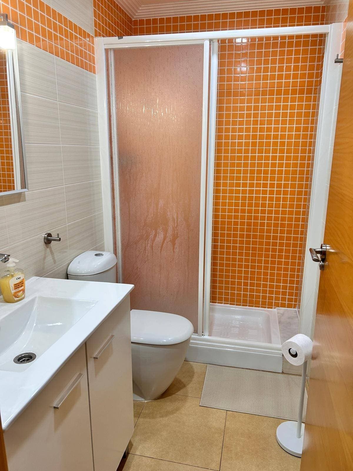 2 bed Middle Floor Apartment in Orihuela Costa - 19