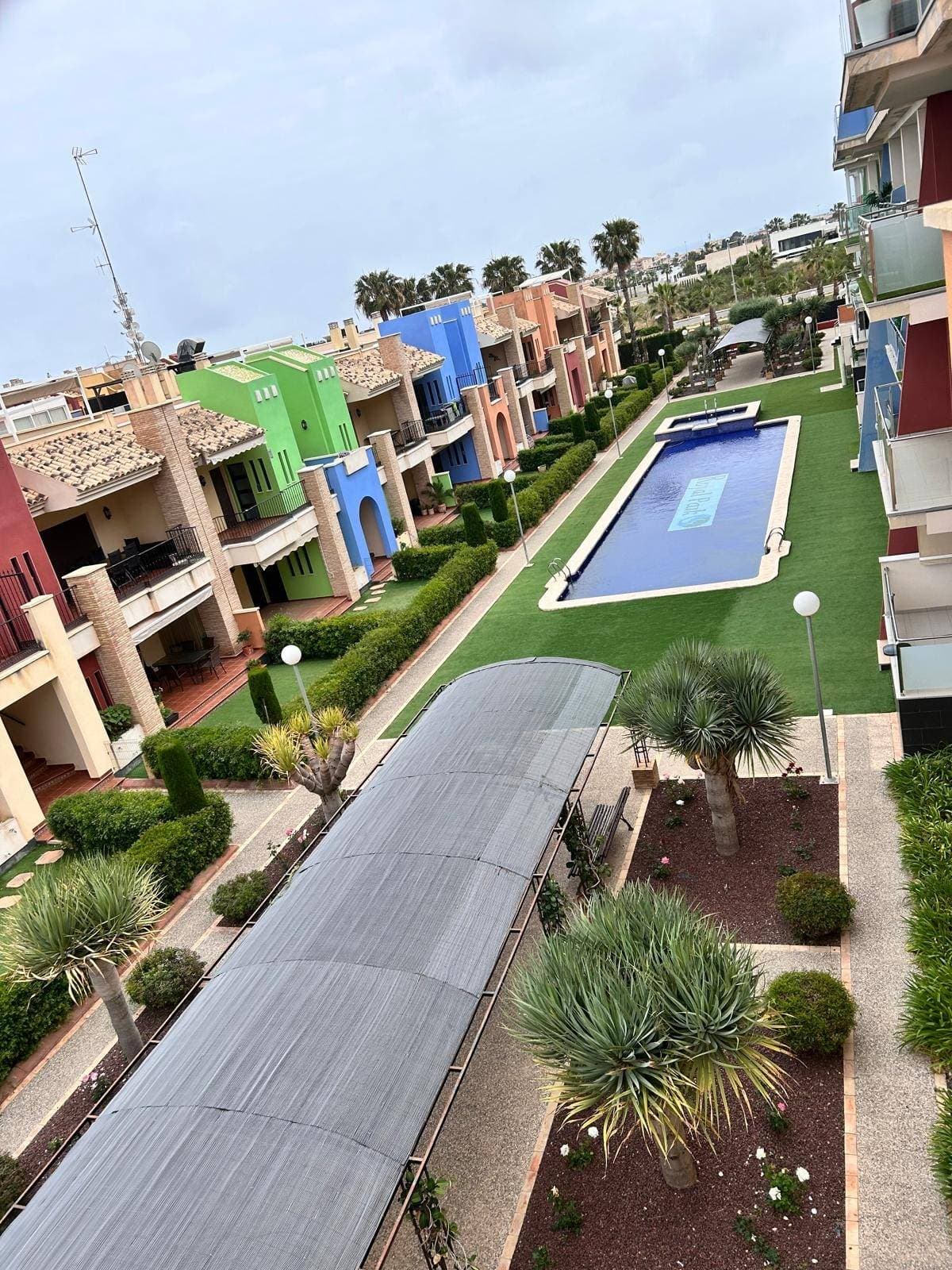 2 bed Middle Floor Apartment in Orihuela Costa - 25