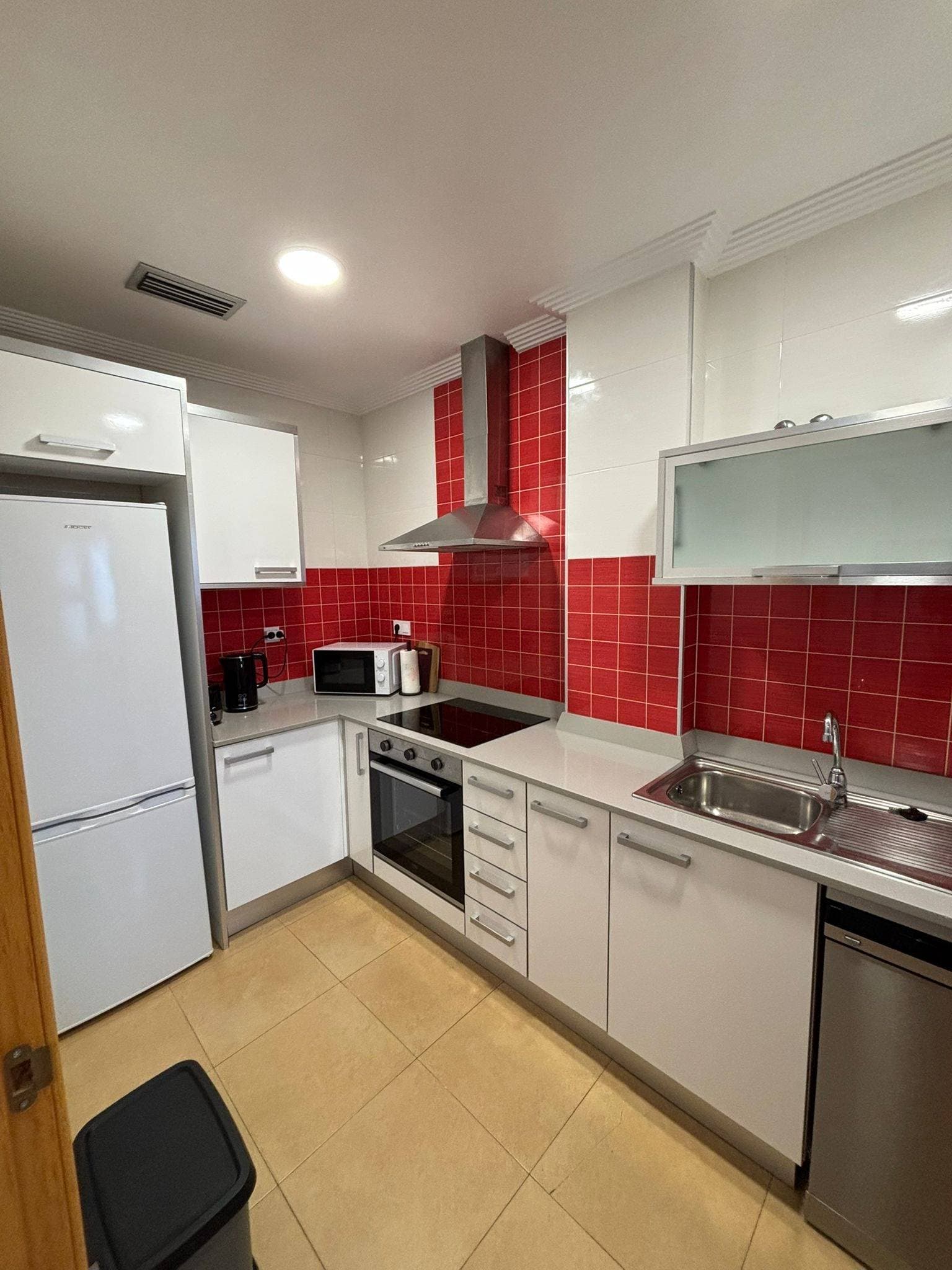 2 bed Middle Floor Apartment in Orihuela Costa - 8