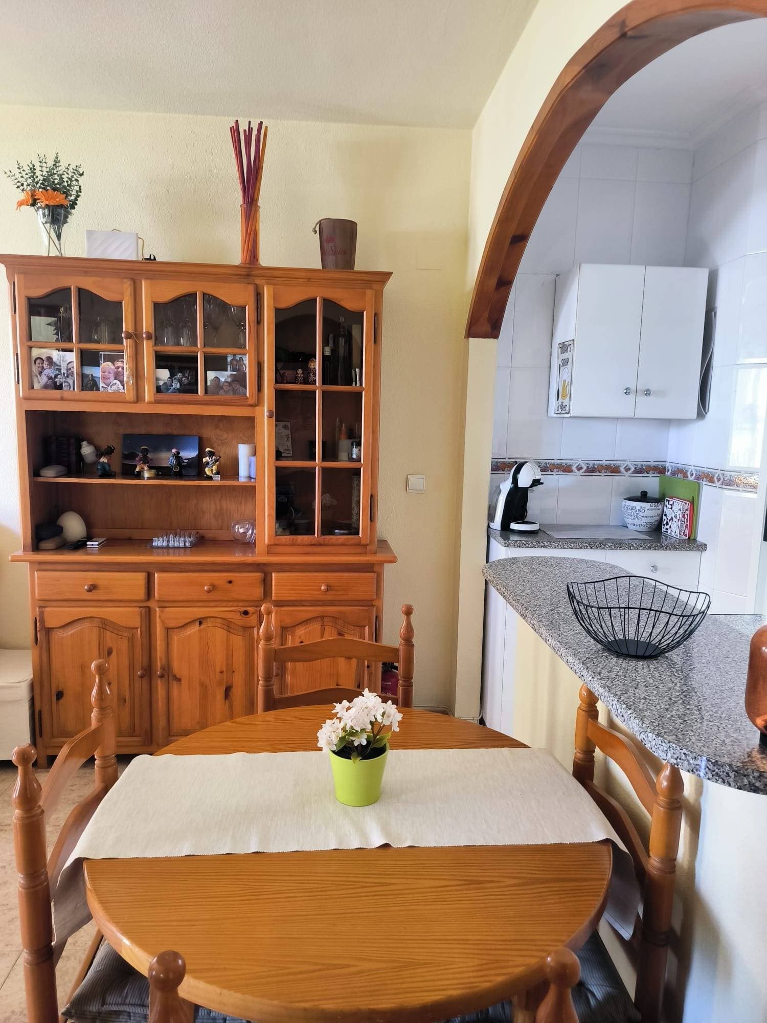 Bungalow met 2 slaapkamers in Orihuela Costa - 11