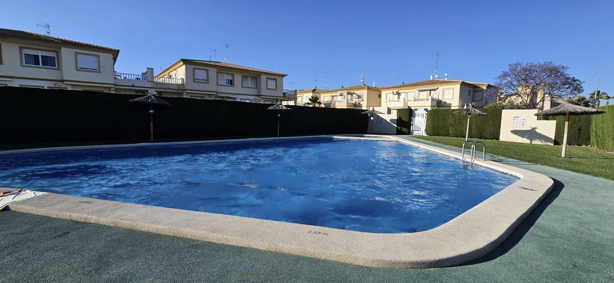 Bungalow met 2 slaapkamers in Orihuela Costa - 19