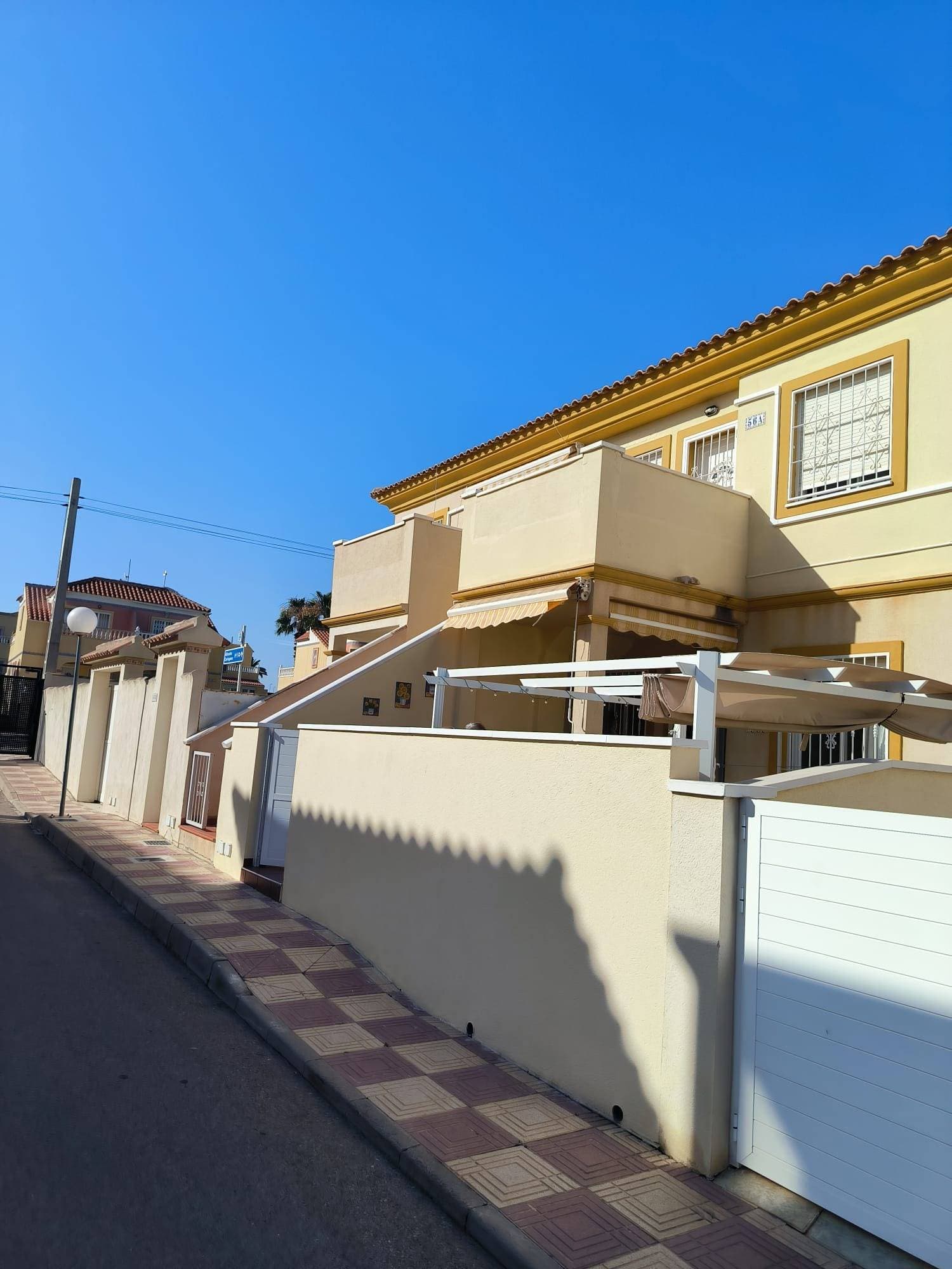Bungalow met 2 slaapkamers in Orihuela Costa - 2