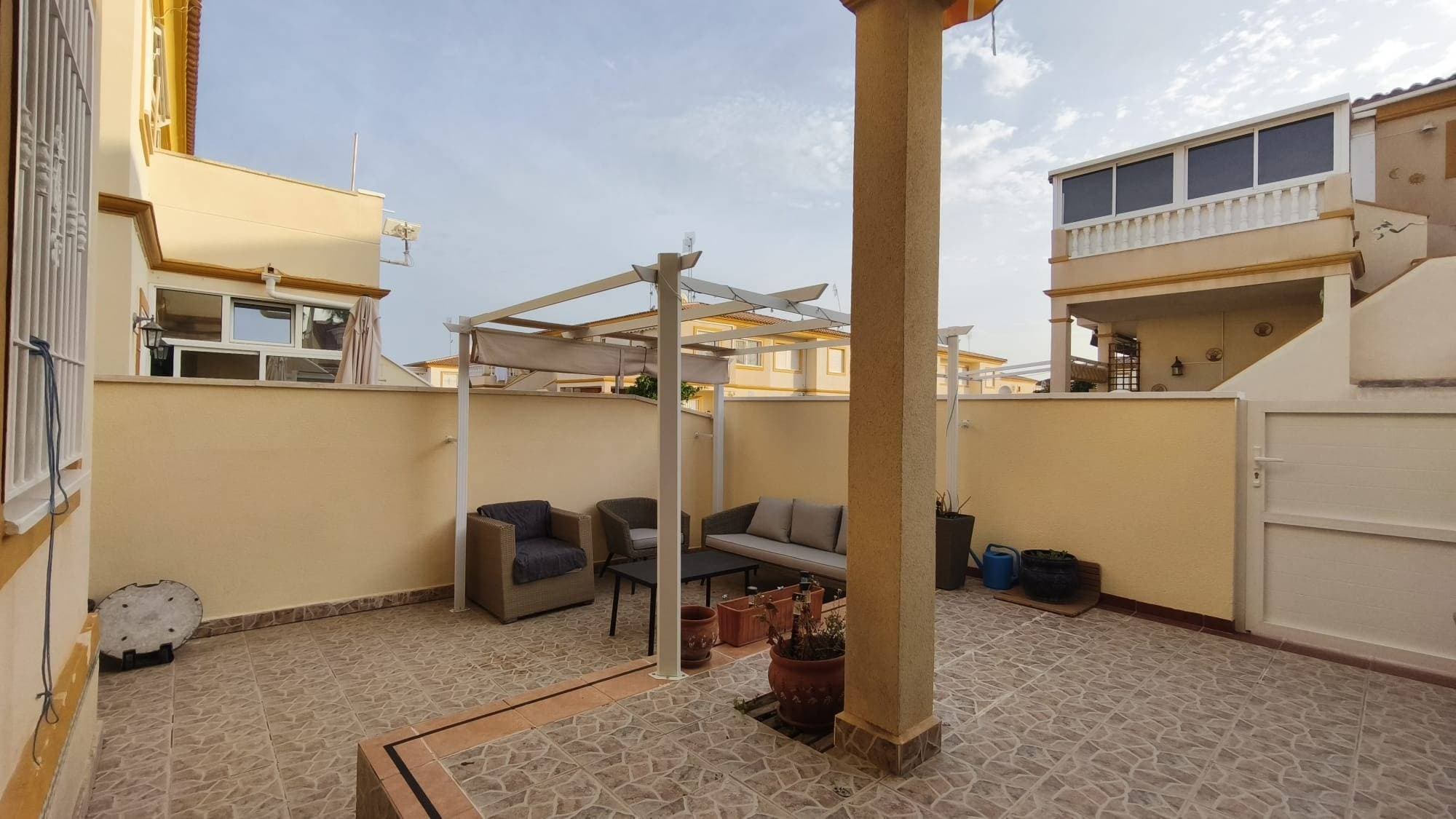 Bungalow met 2 slaapkamers in Orihuela Costa - 4
