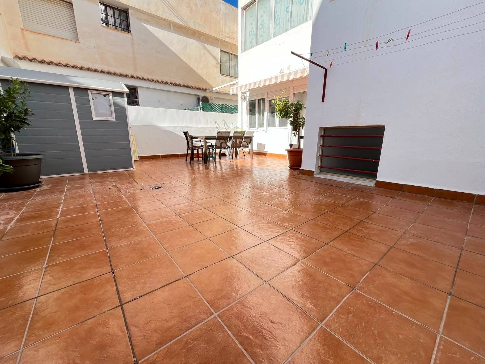 3 bed Middle Floor Apartment in Lo Pagan - 2