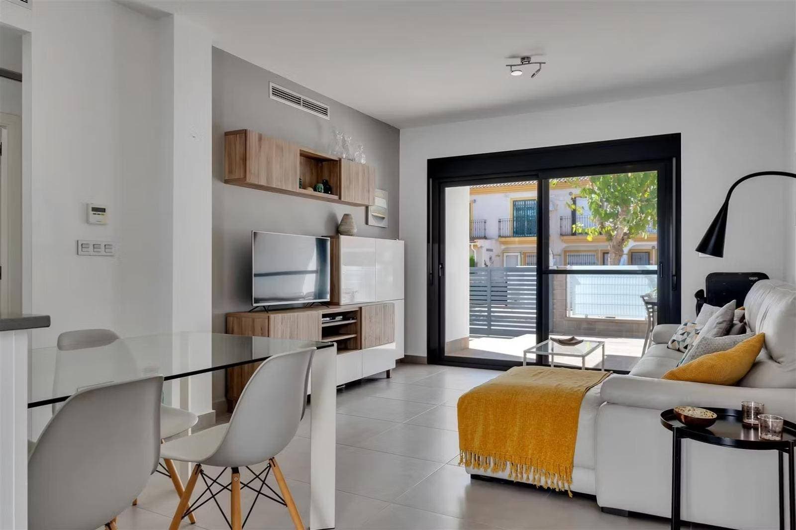 2 bed Bungalow in Pilar de la Horadada - 6