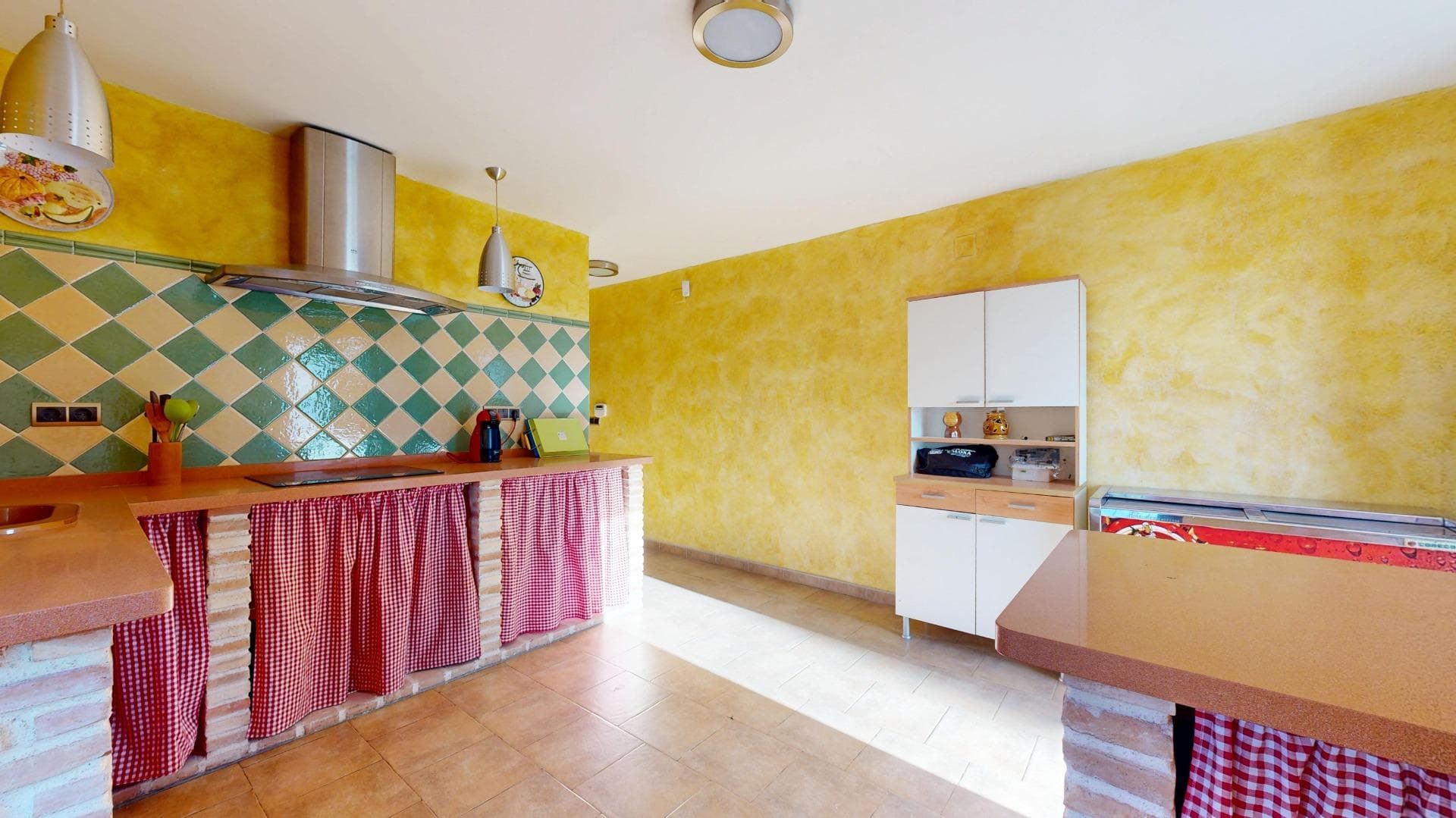 Vrijstaande Villa met 4 slaapkamers in Orihuela - 40