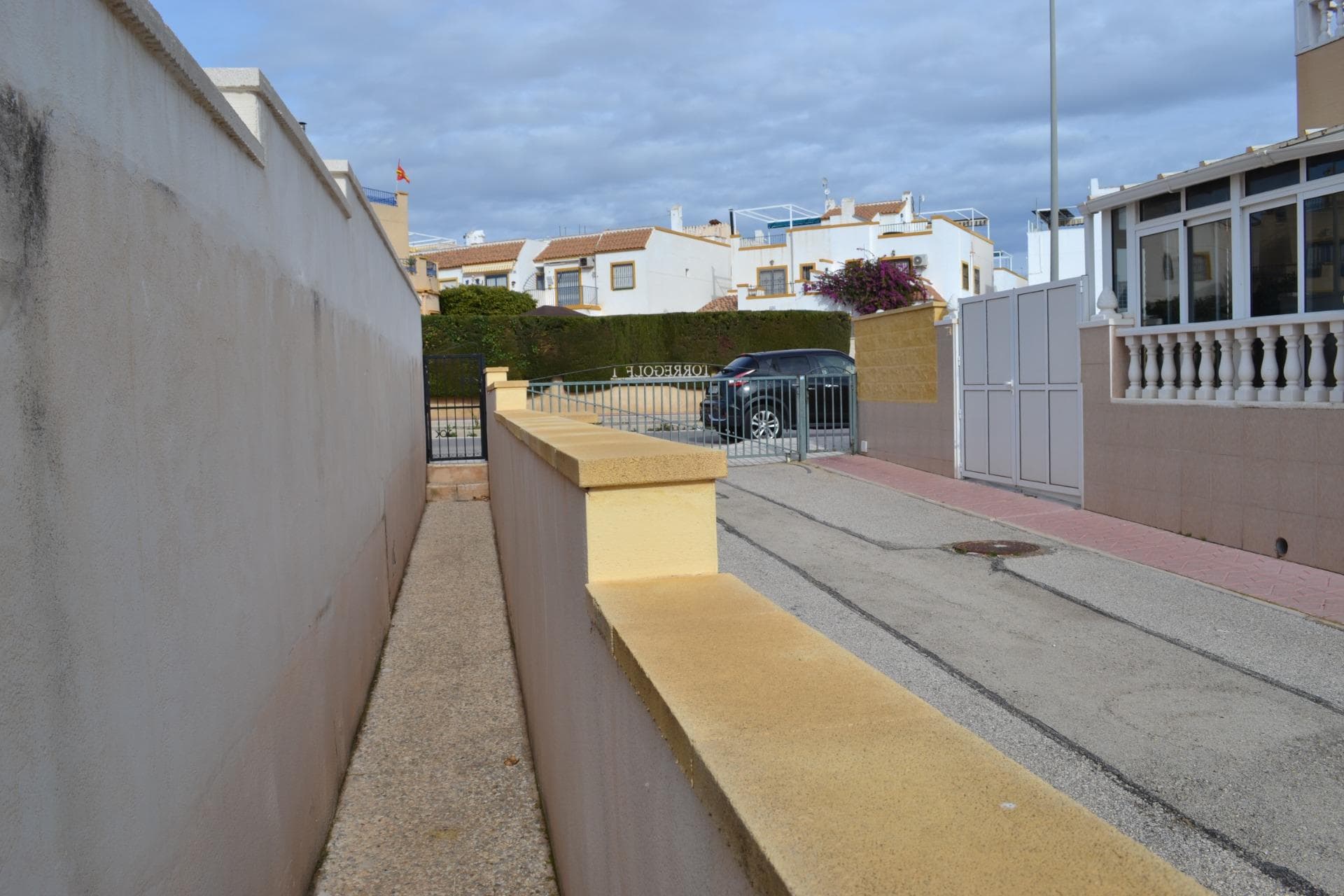 Semi-Vrijstaande Villa met 3 slaapkamers in Orihuela Costa - 42