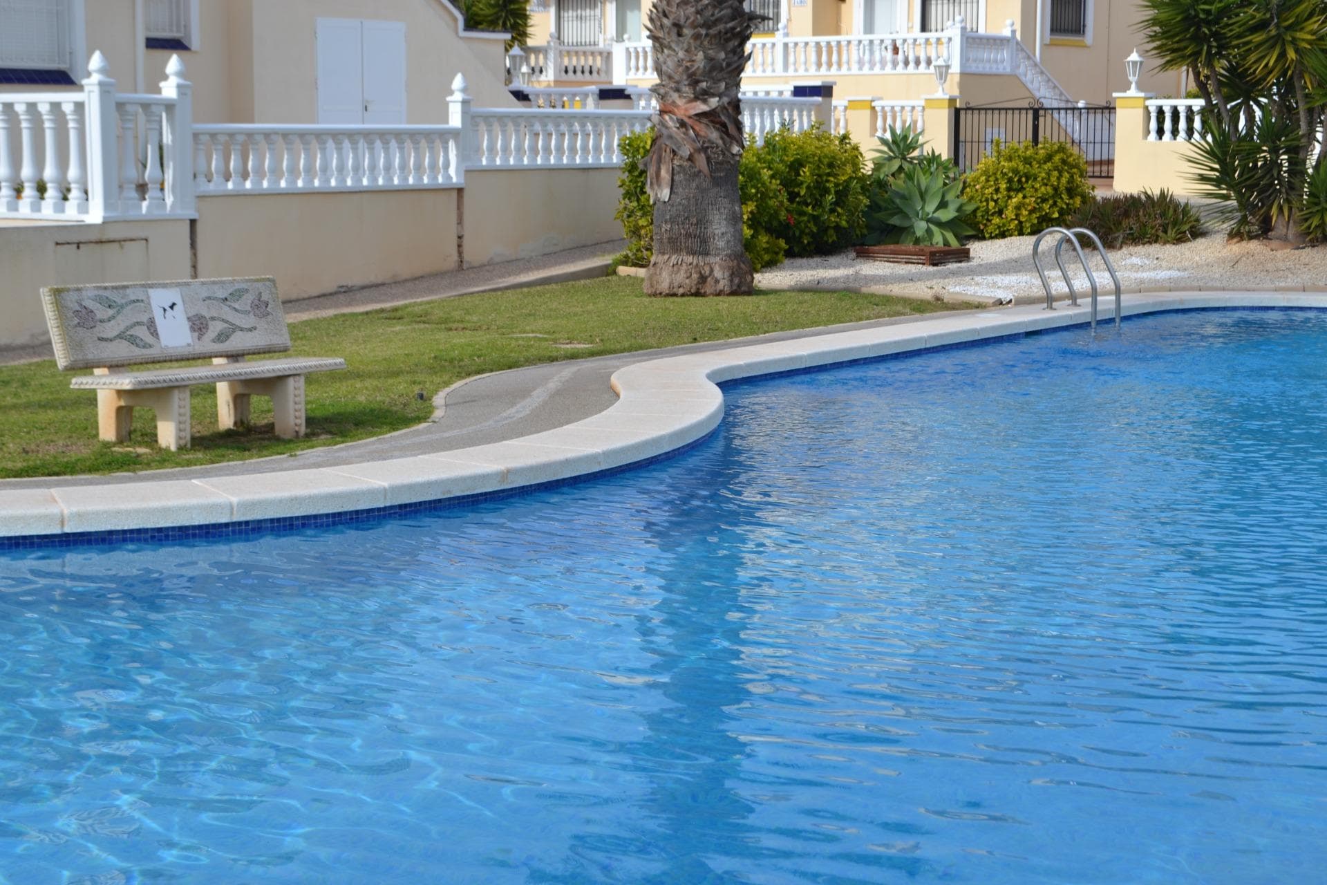 Semi-Vrijstaande Villa met 3 slaapkamers in Orihuela Costa - 48