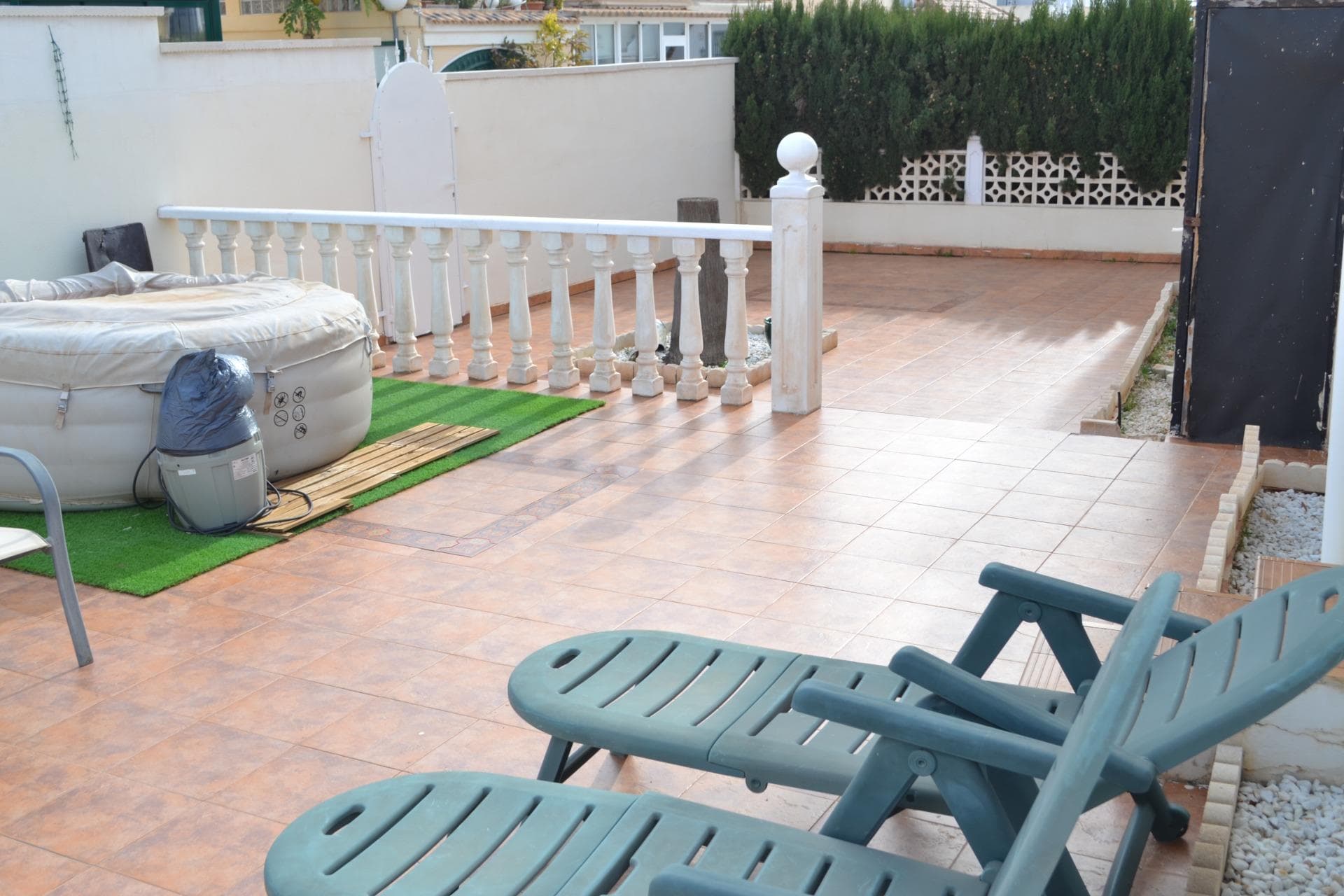 Semi-Vrijstaande Villa met 3 slaapkamers in Orihuela Costa - 5
