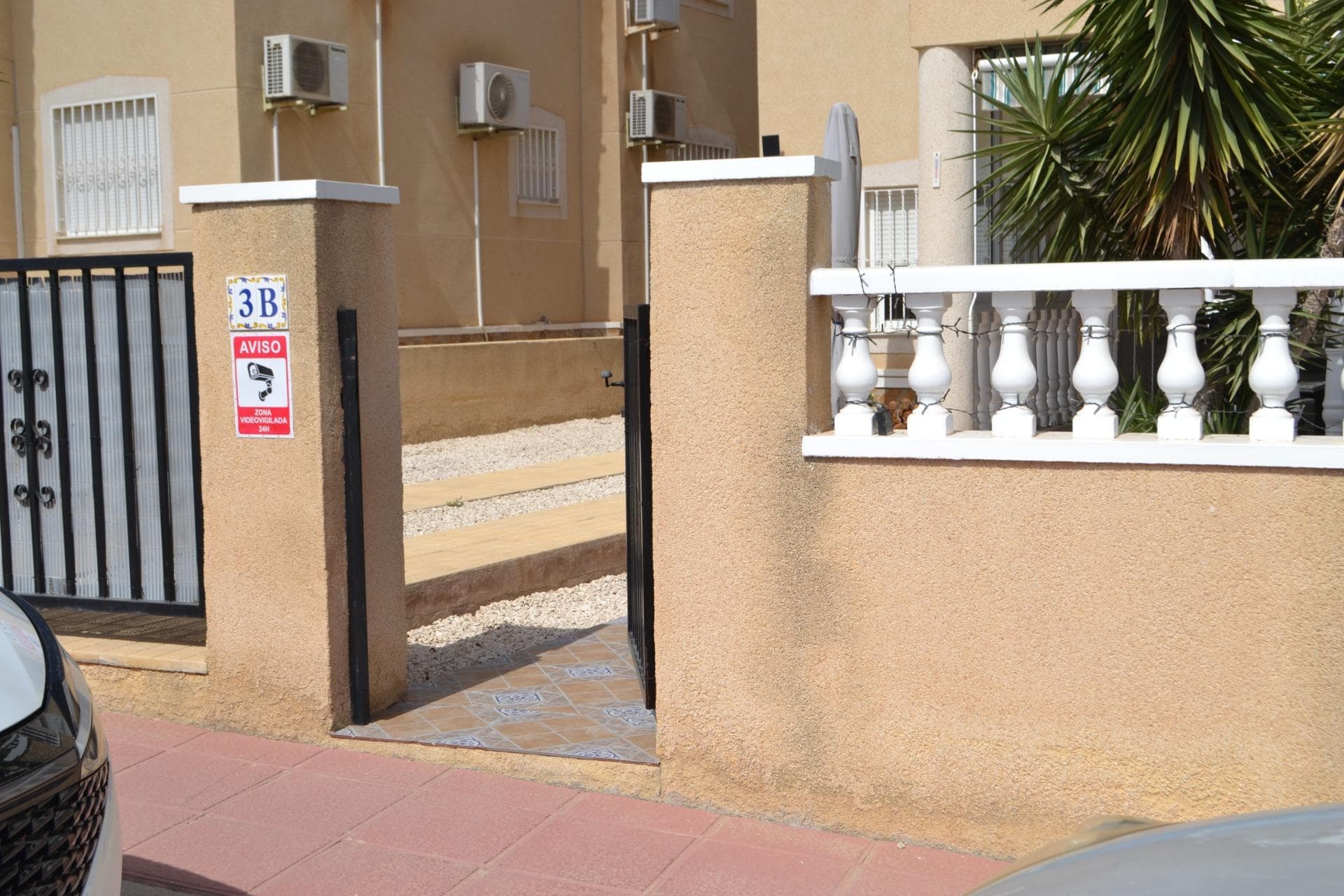 Apartamento Planta Media de 2 dormitorios en Orihuela Costa - 37
